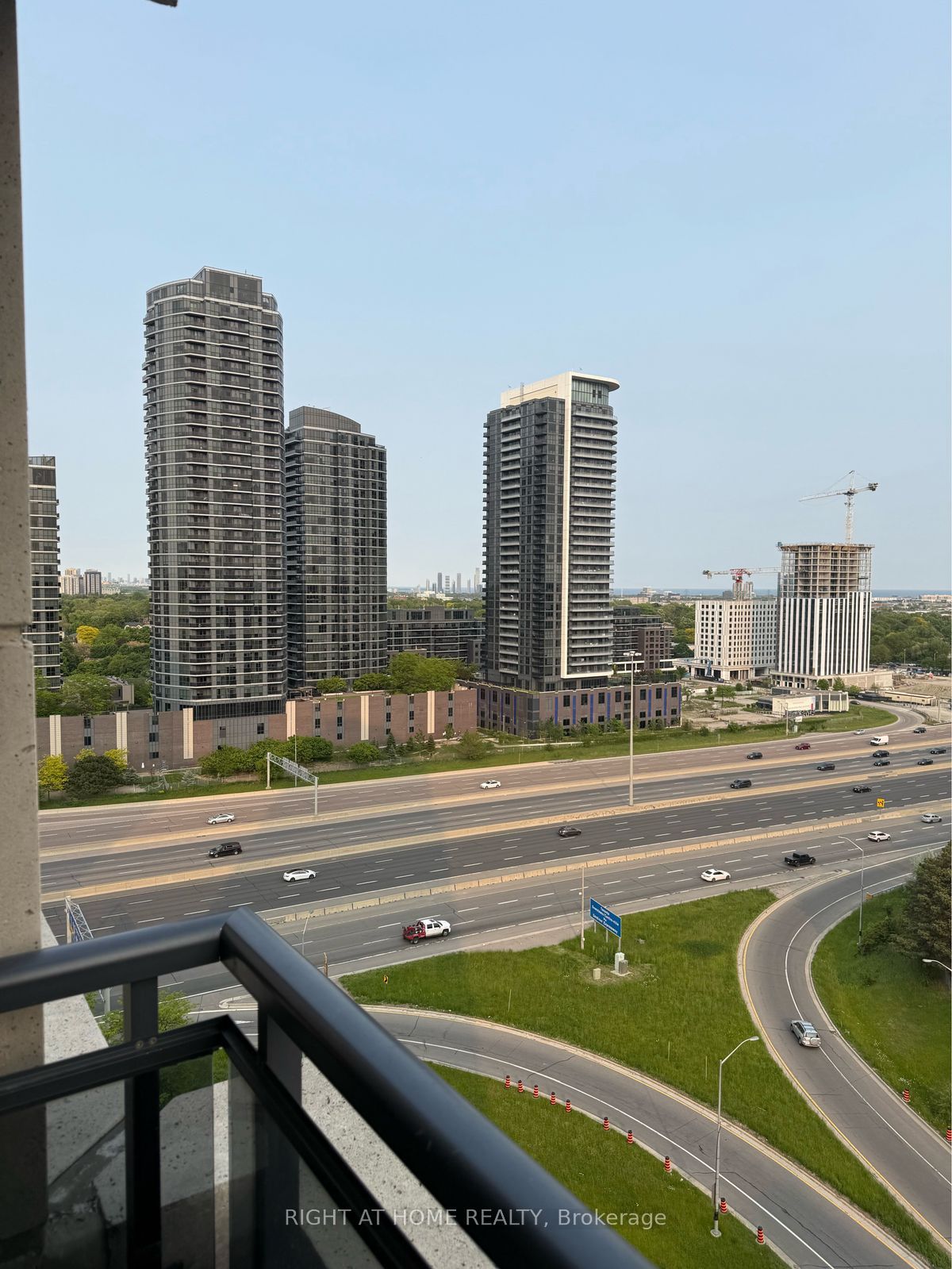 #3212 - 30 Shore Breeze Drive Property Photo 13