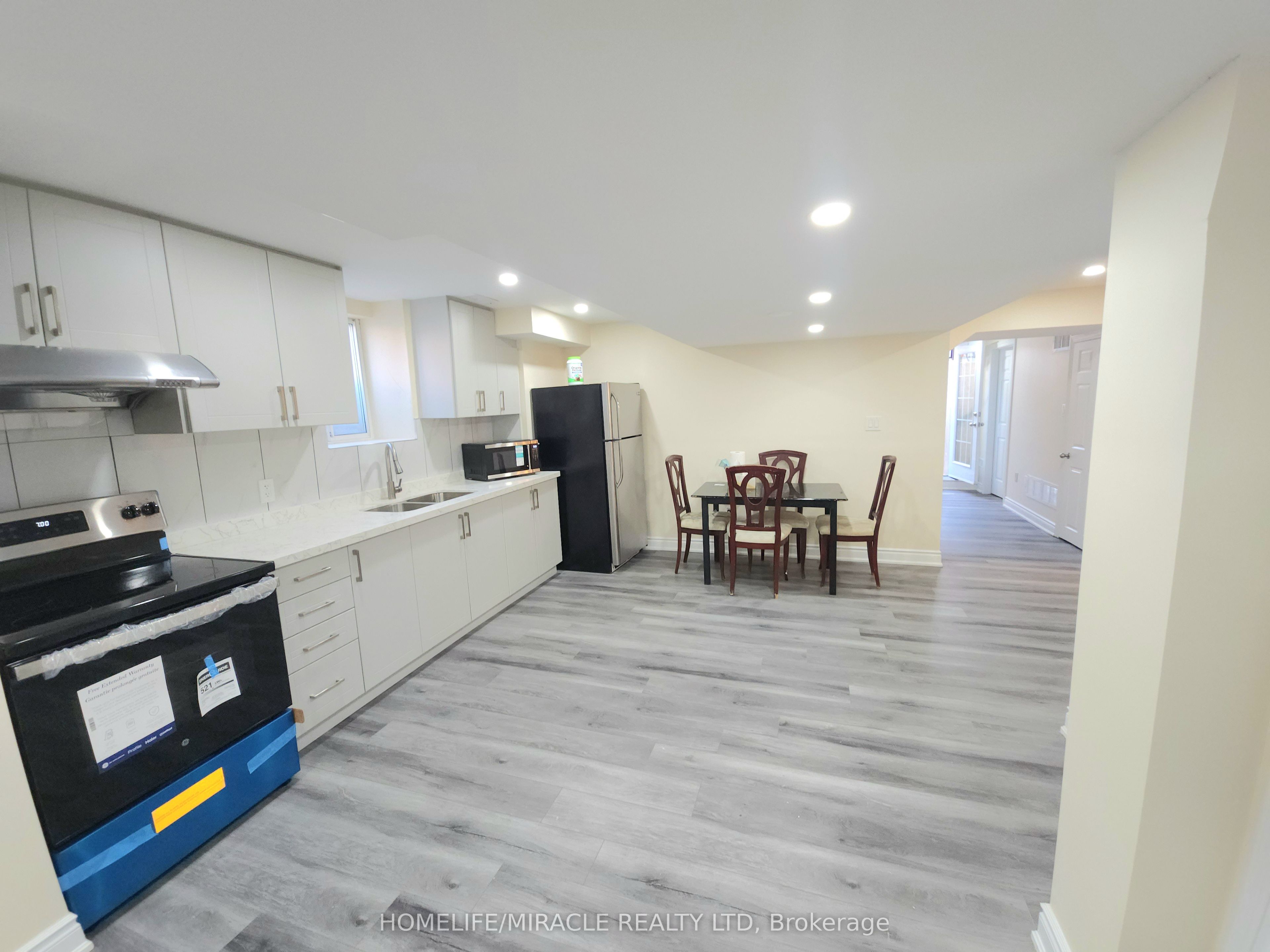 737 Megson Terrace Property Photo 8