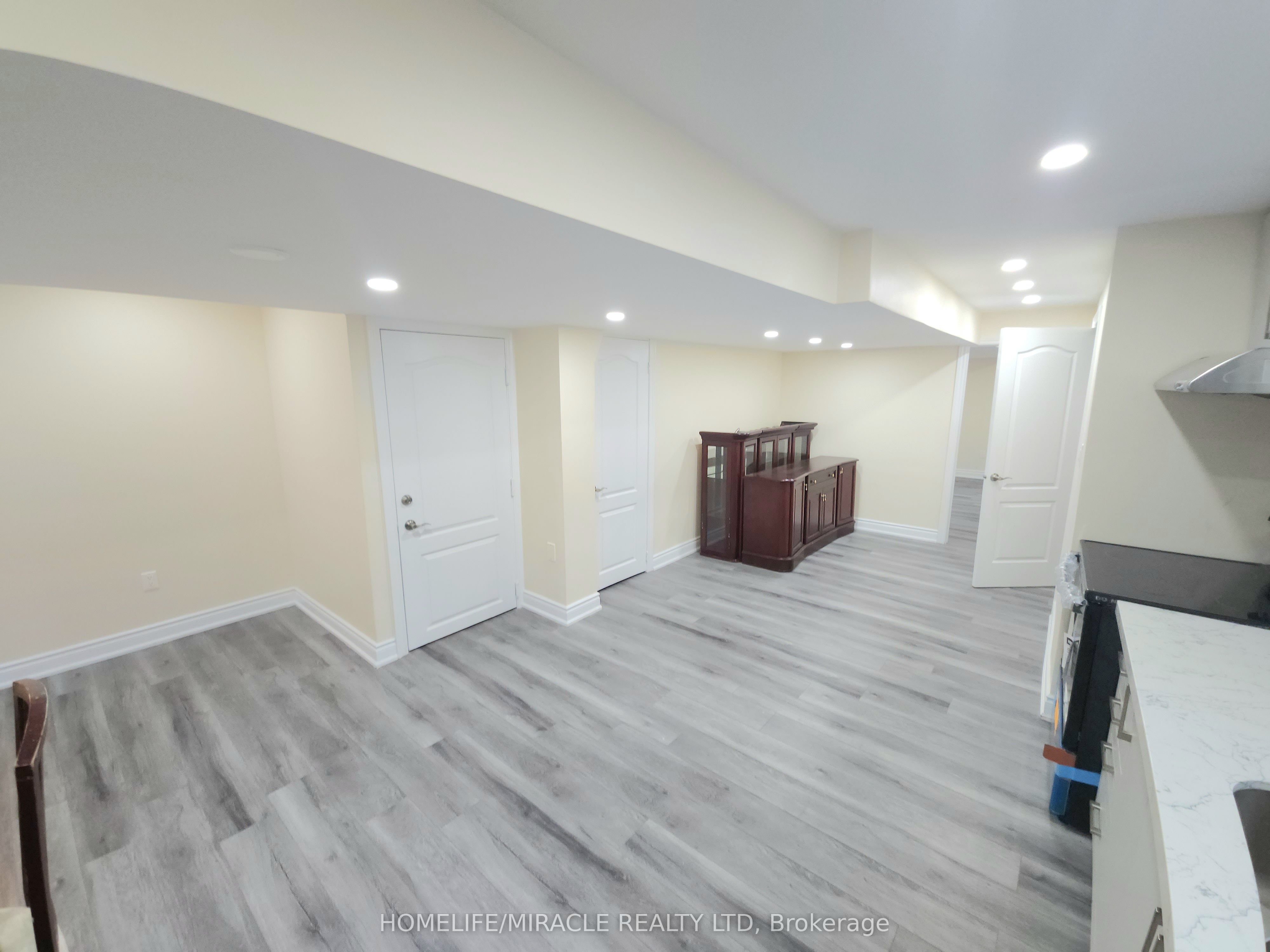 737 Megson Terrace Property Photo 9