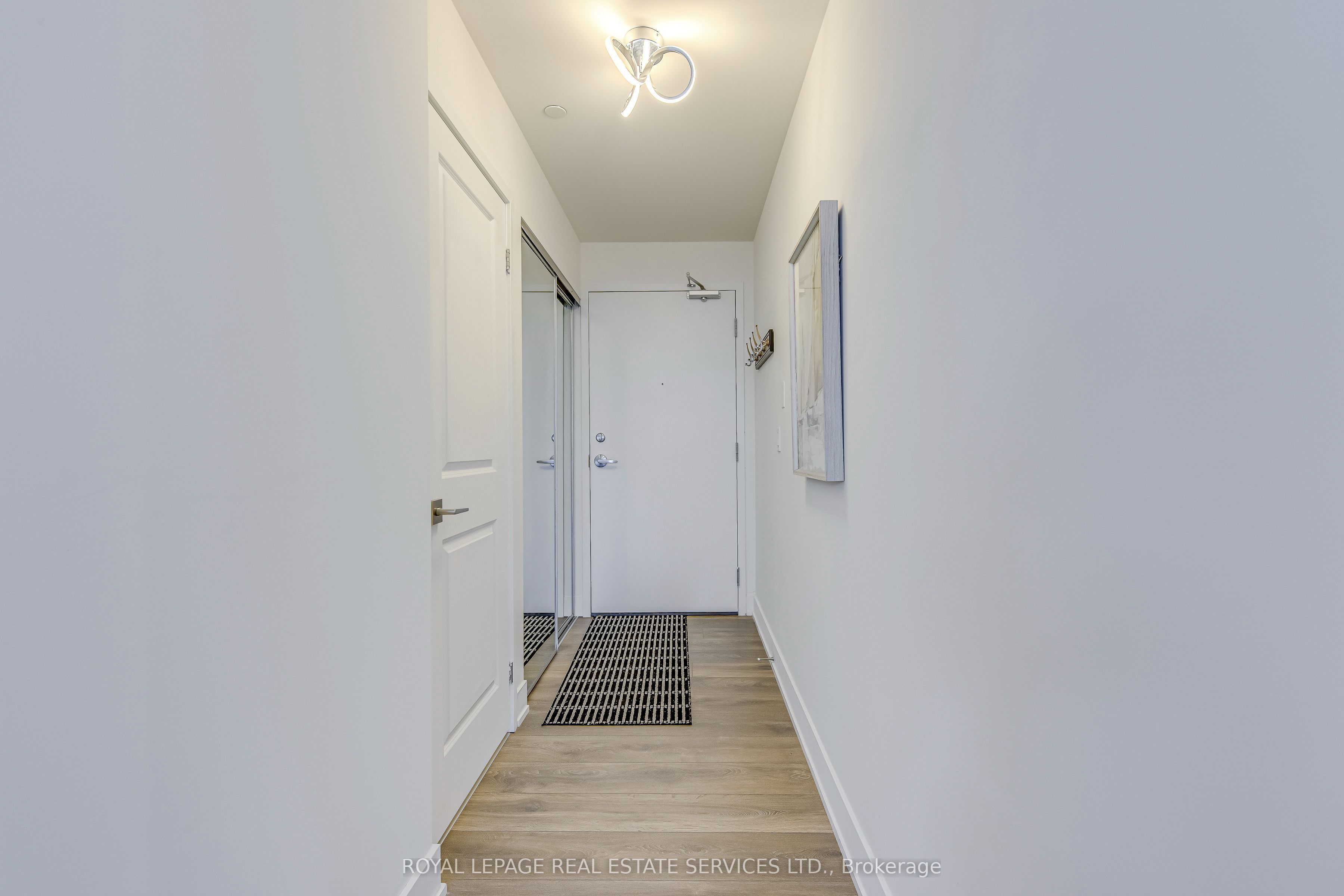297 Oak Walk Drive 1108 Property Photo 7