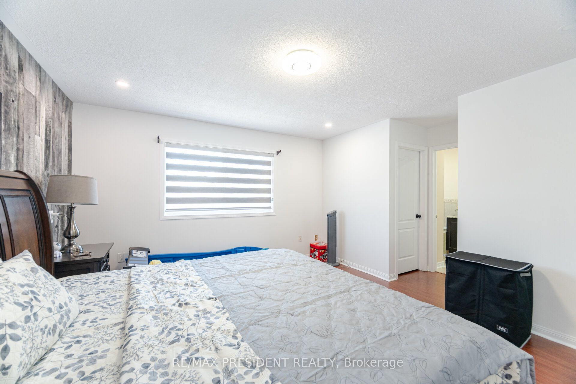 58 Frontenac Crescent Property Photo 25