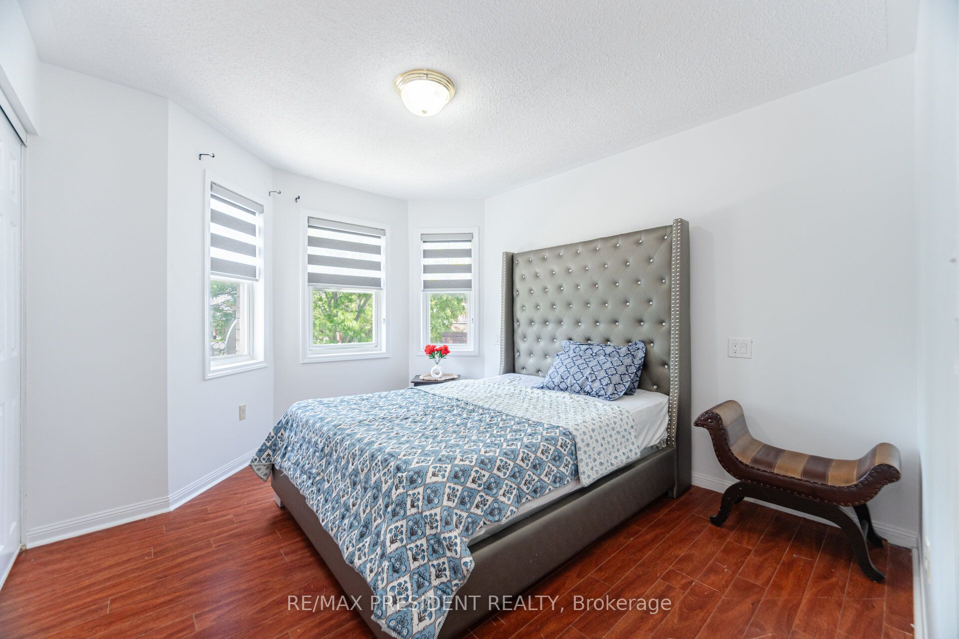 58 Frontenac Crescent Property Photo 31