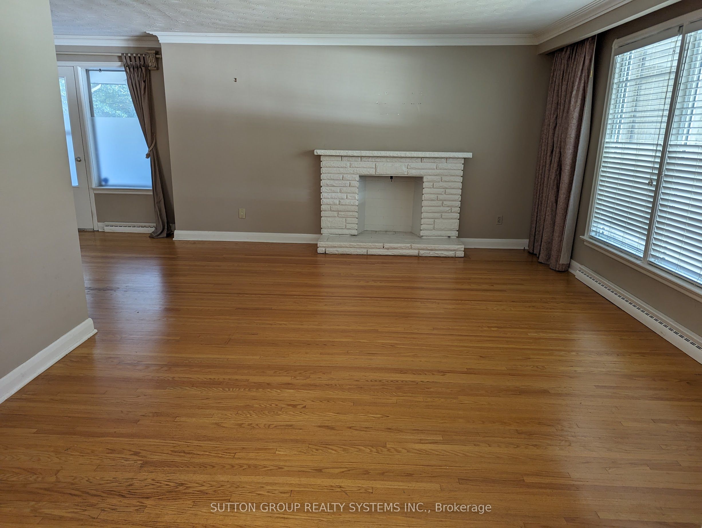 1292 Twin Oaks Dell N/a Property Photo 12