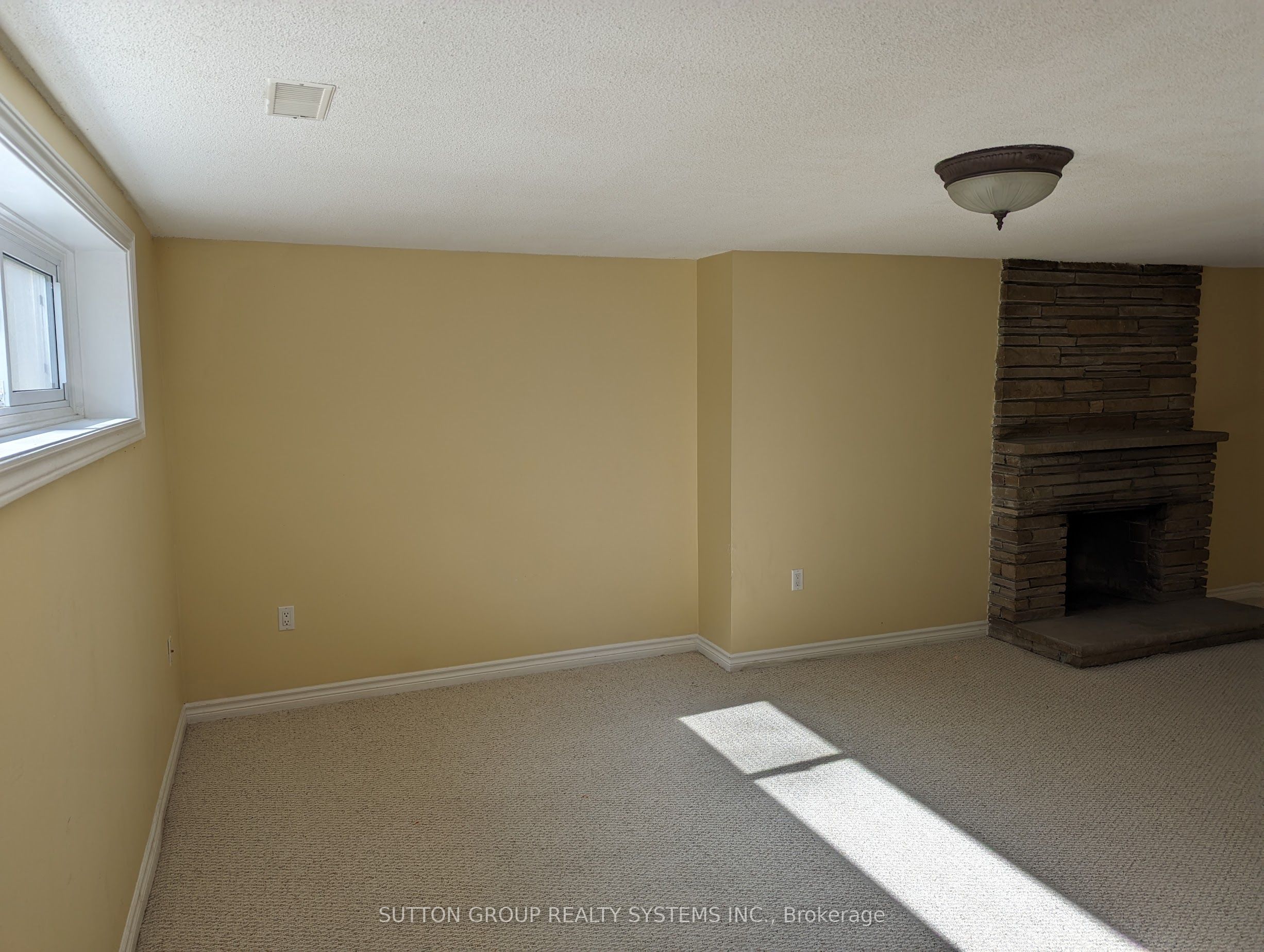 1292 Twin Oaks Dell N/a Property Photo 26