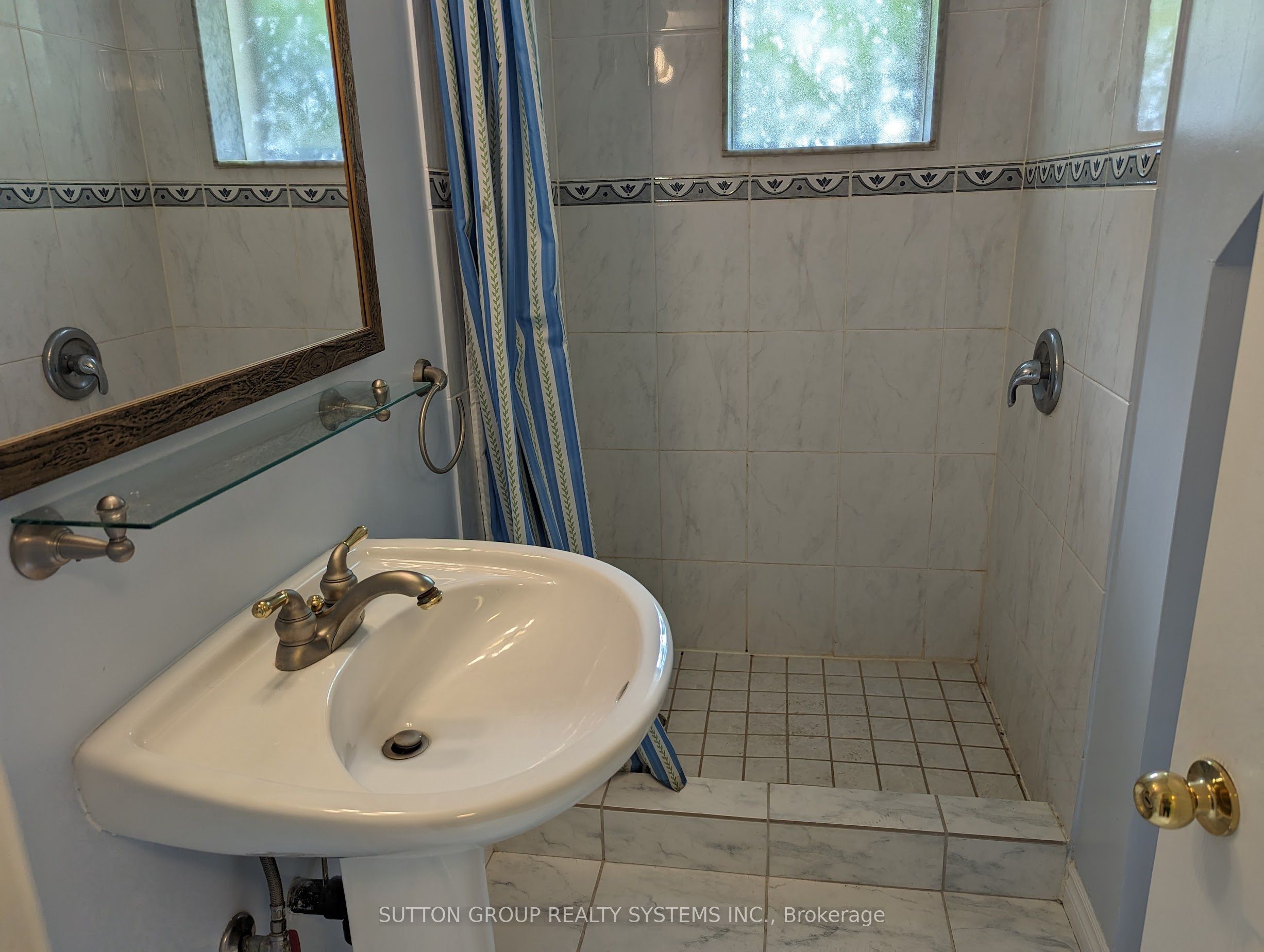 1292 Twin Oaks Dell N/a Property Photo 27