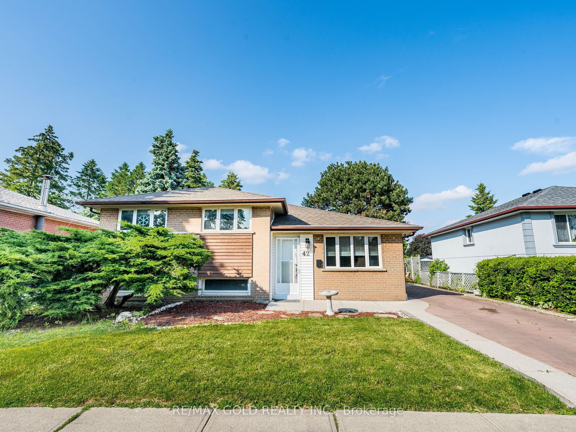 42 Gretna Drive Property Photo 1