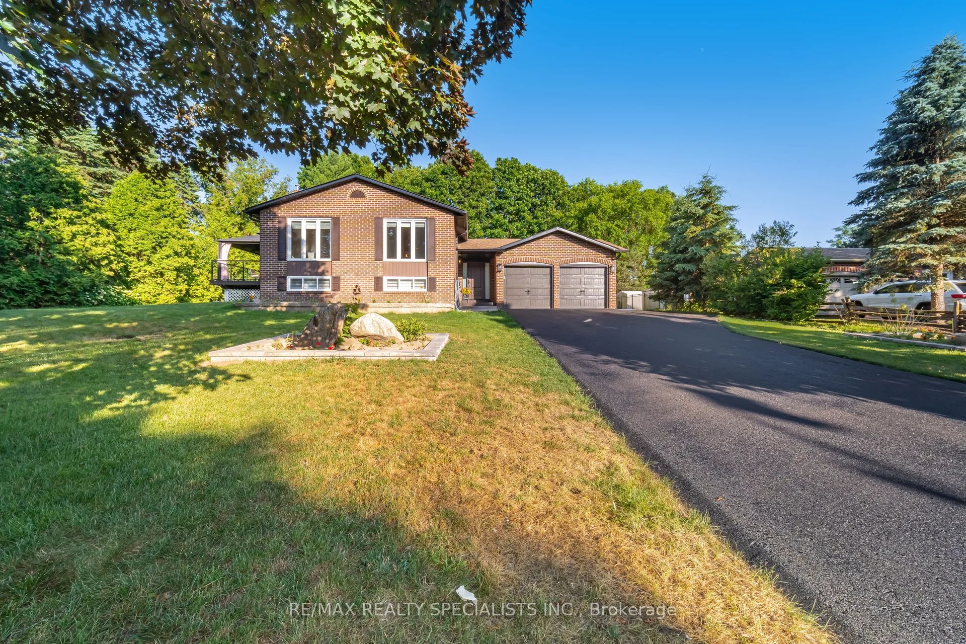 15 Valewood Dr Property Photo 1