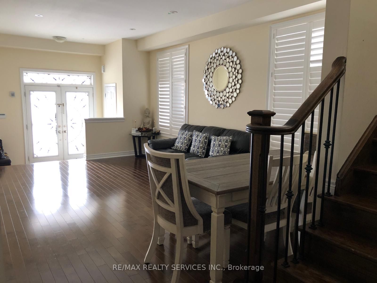 9 Beechmont Drive Property Photo 4