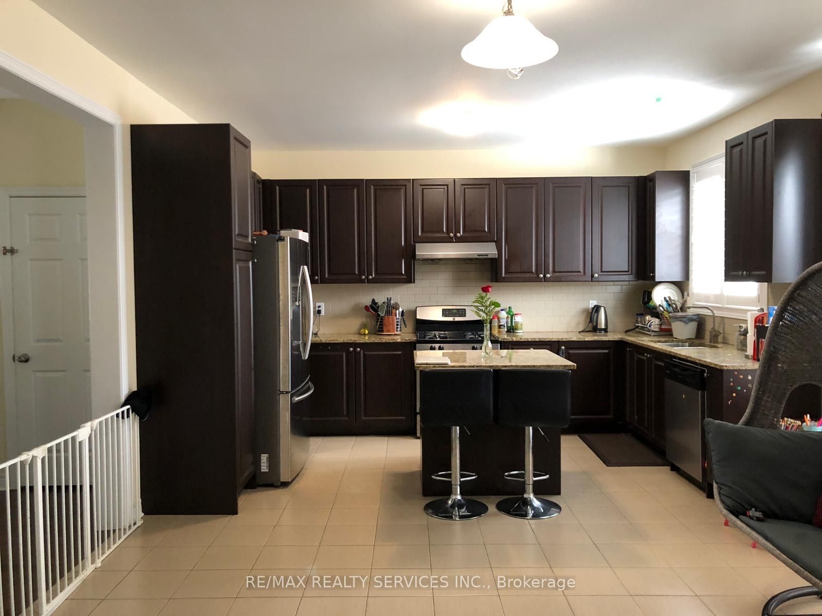 9 Beechmont Drive Property Photo 5