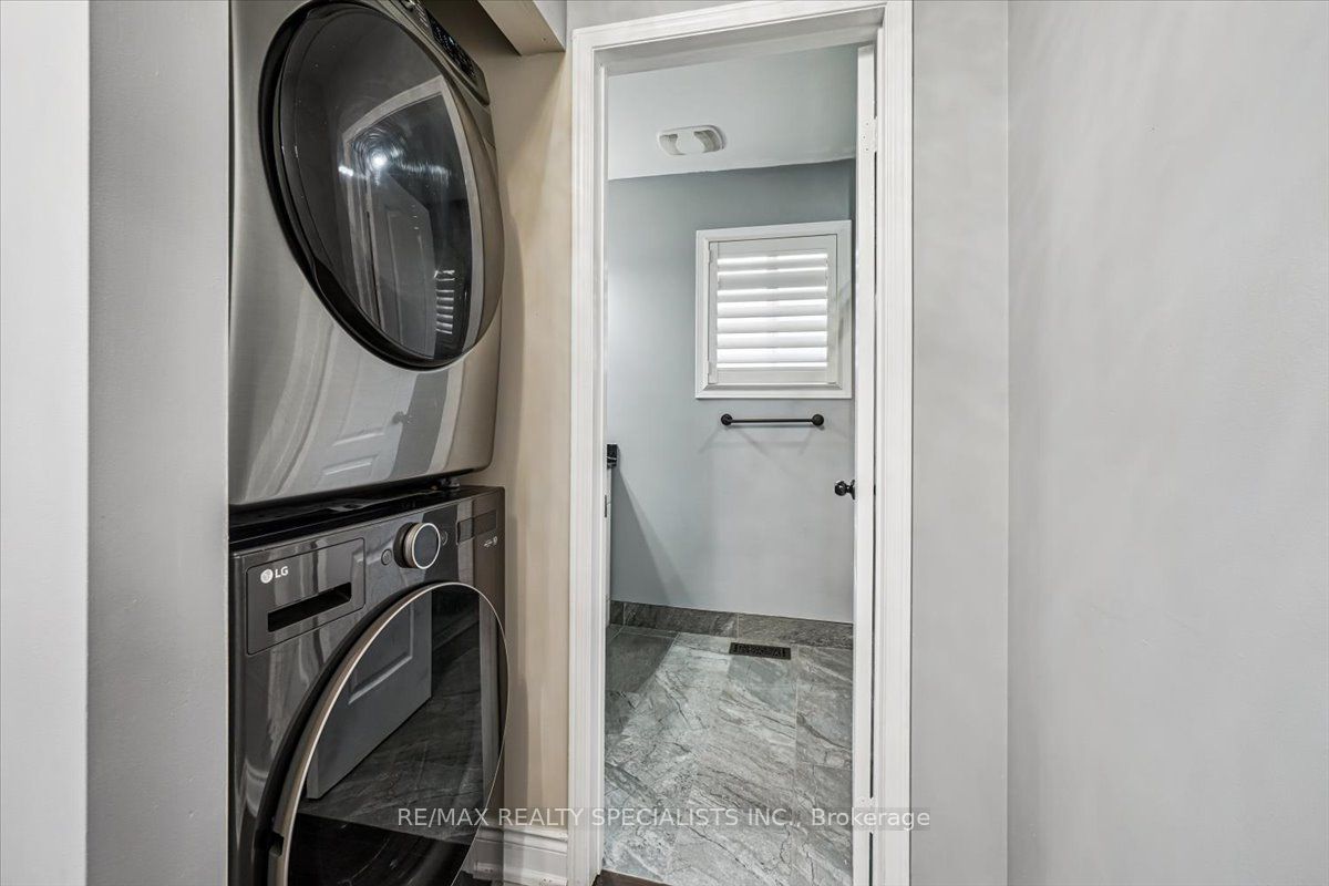 3433 Sunlight Street Property Photo 28