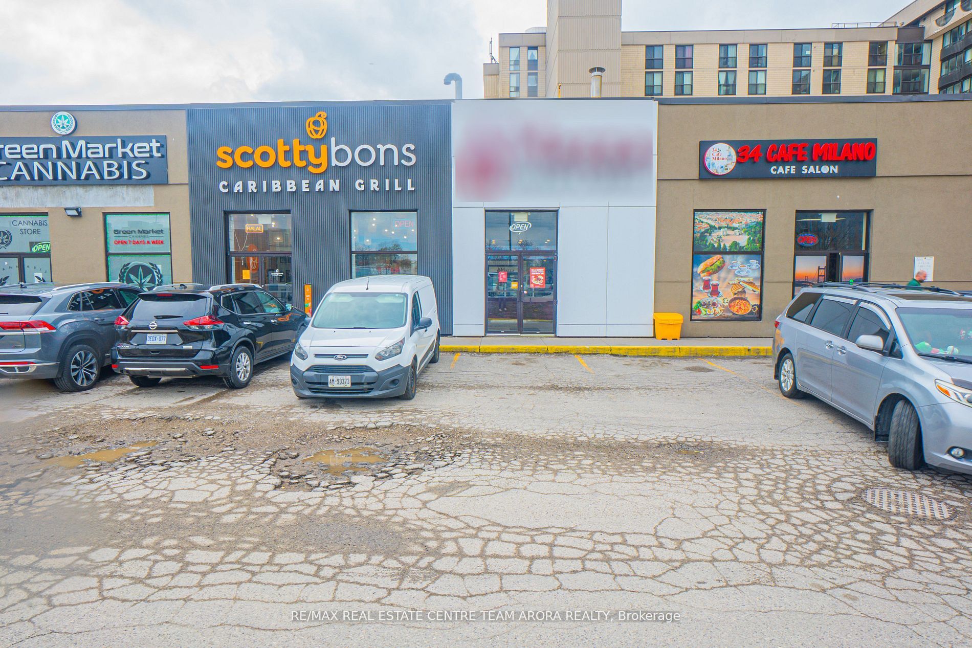 #27 - 2737 Keele Street Property Photo 1
