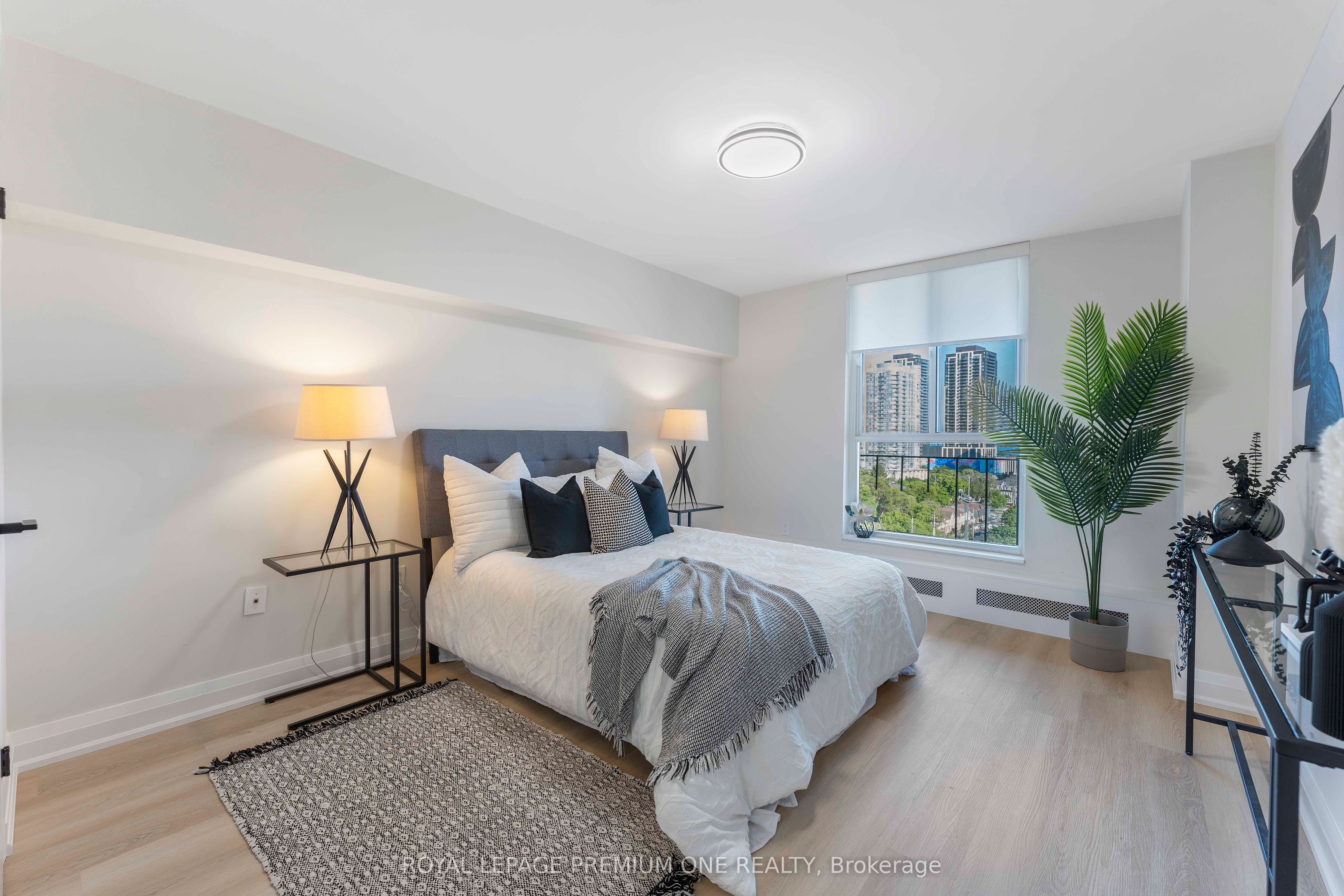 #608 - 60 Southport Street Property Photo 15