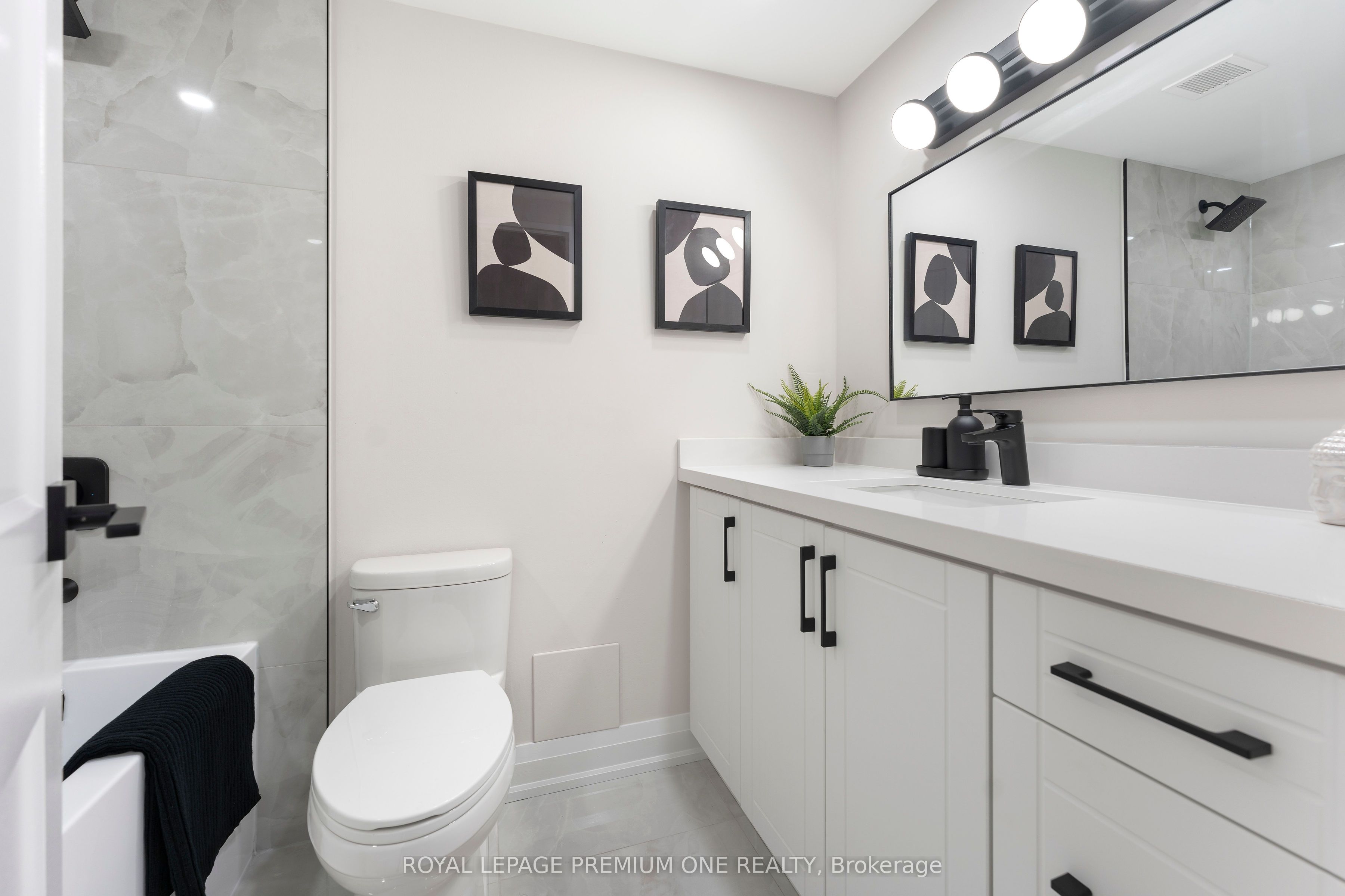 #608 - 60 Southport Street Property Photo 19