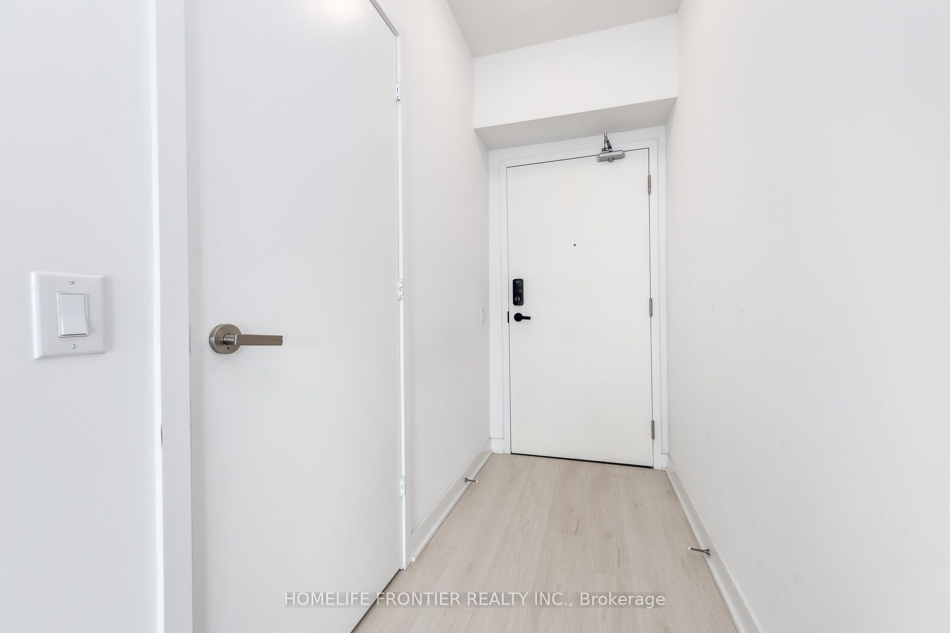#2807 - 3900 Confederation Parkway Property Photo 2