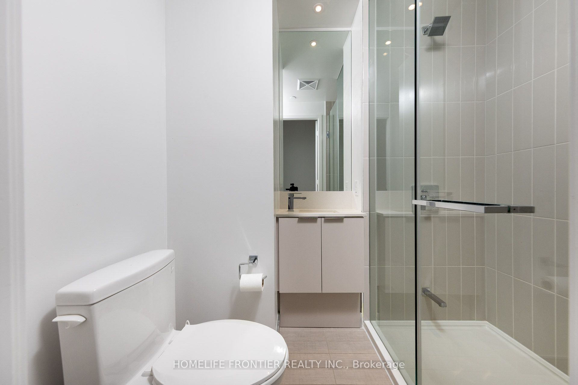 #2807 - 3900 Confederation Parkway Property Photo 3