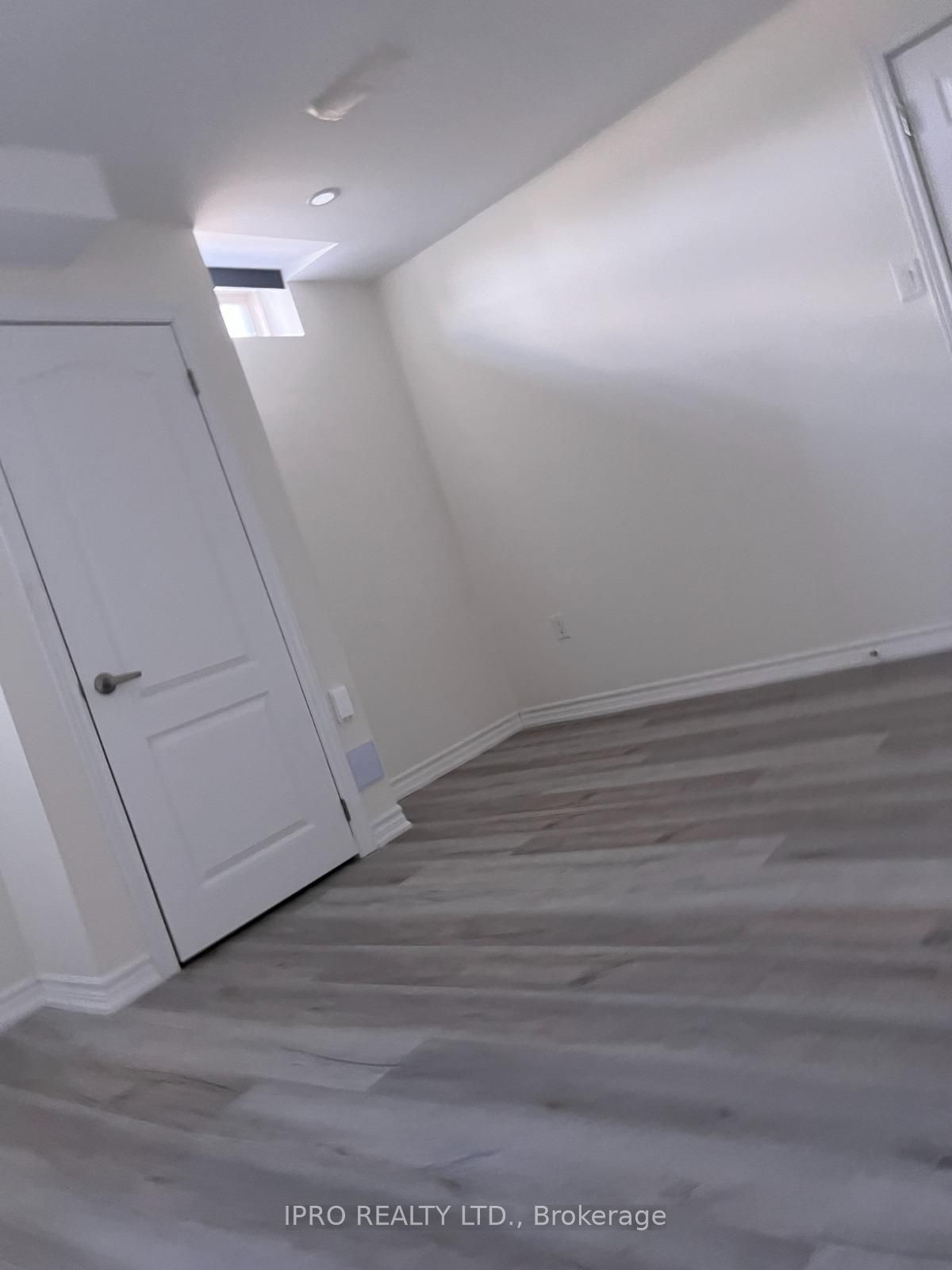 60 Bandera Drive Property Photo 3