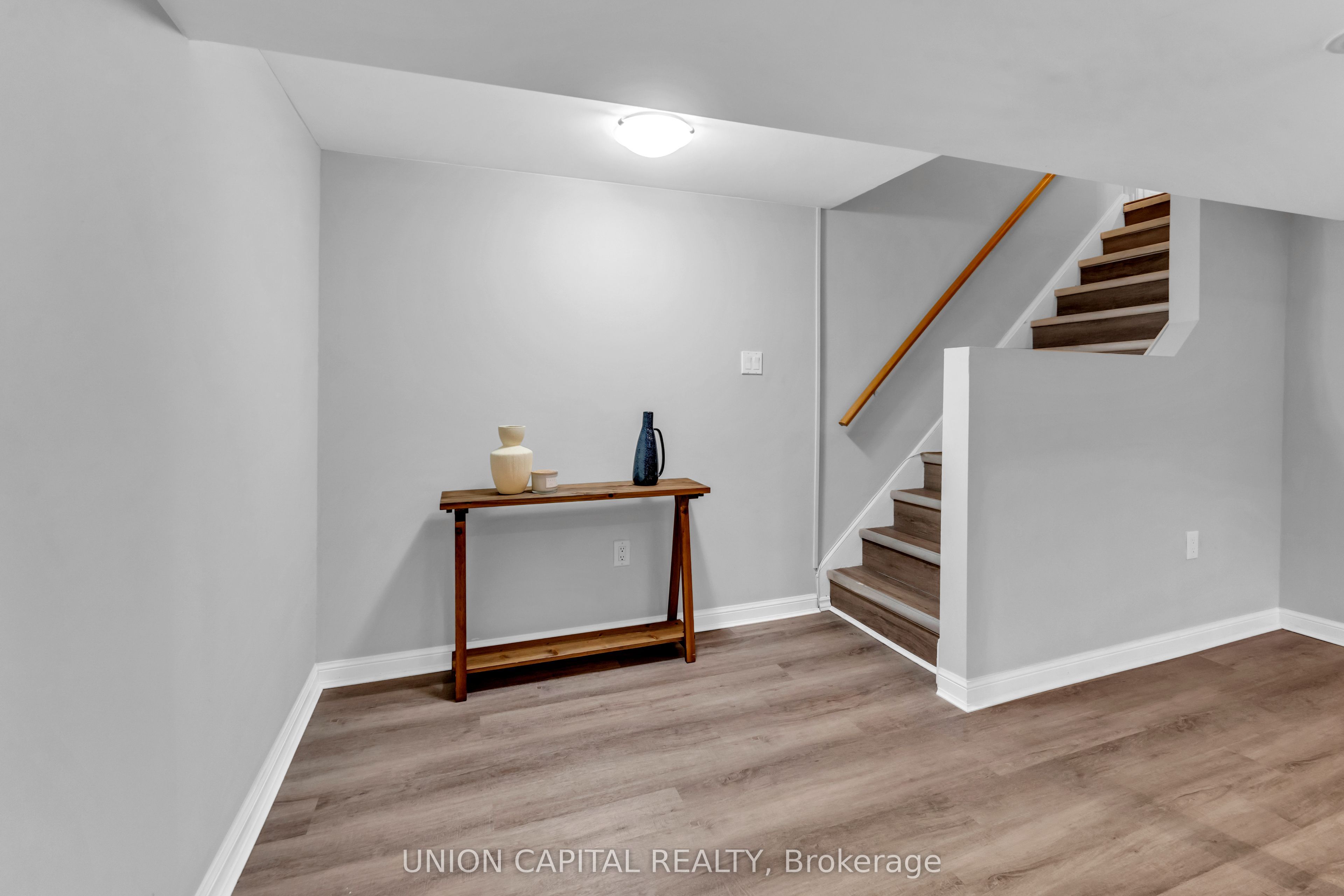 7123 Cadiz Crescent Property Photo 29