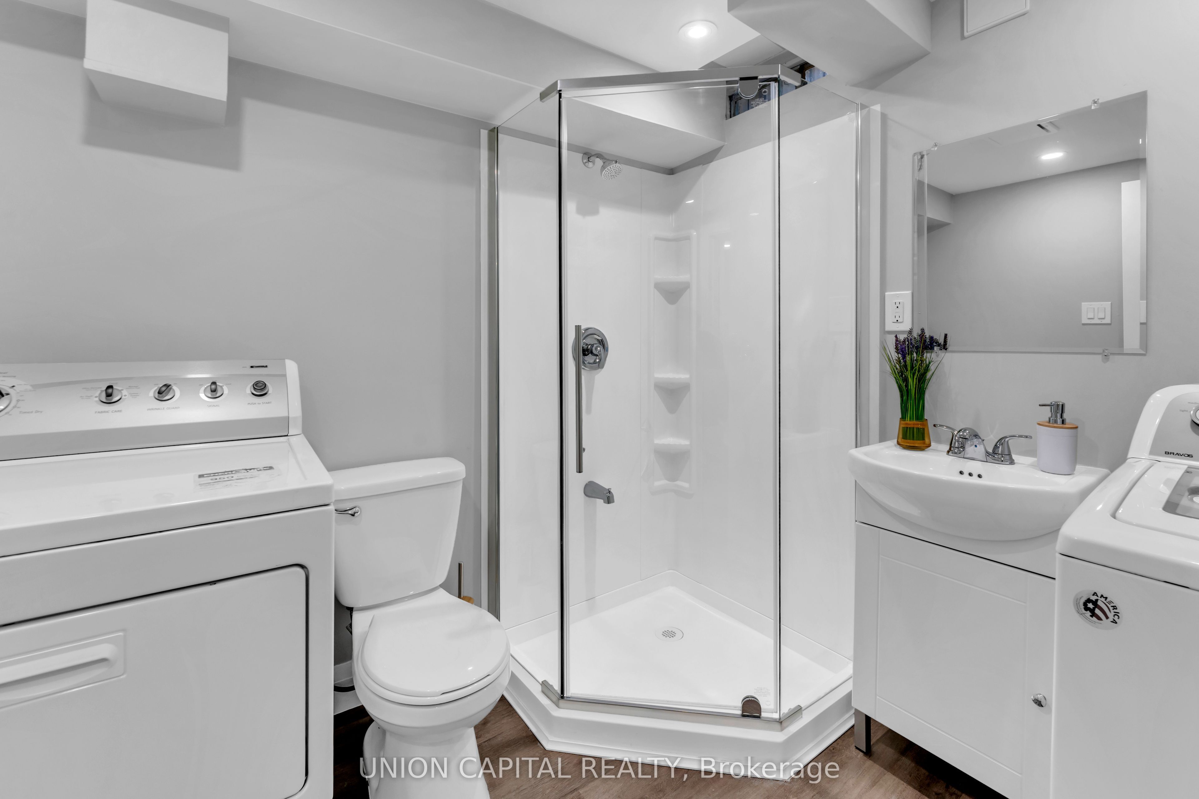 7123 Cadiz Crescent Property Photo 40