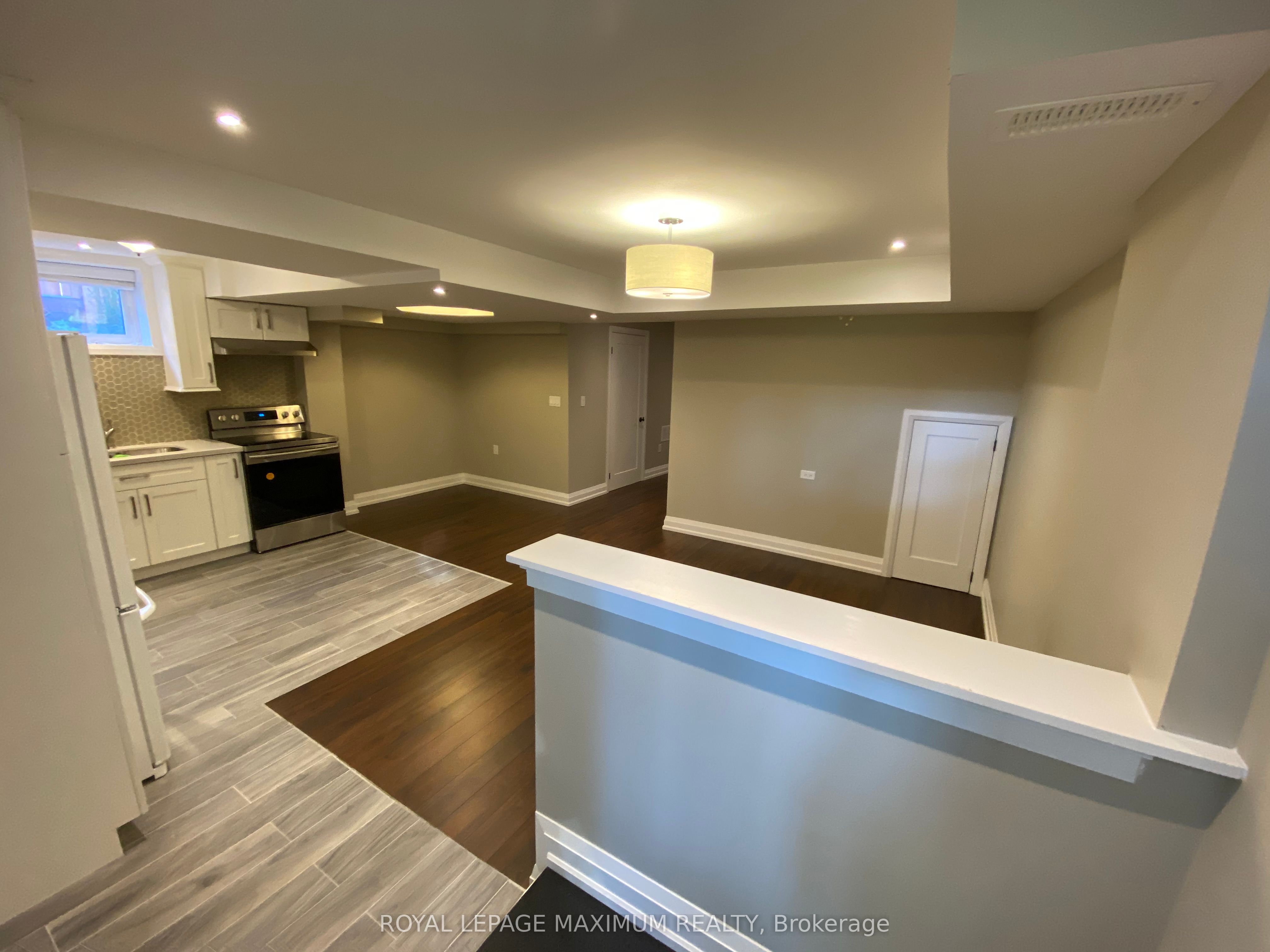 84 Enfield Avenue Basement Property Photo 3