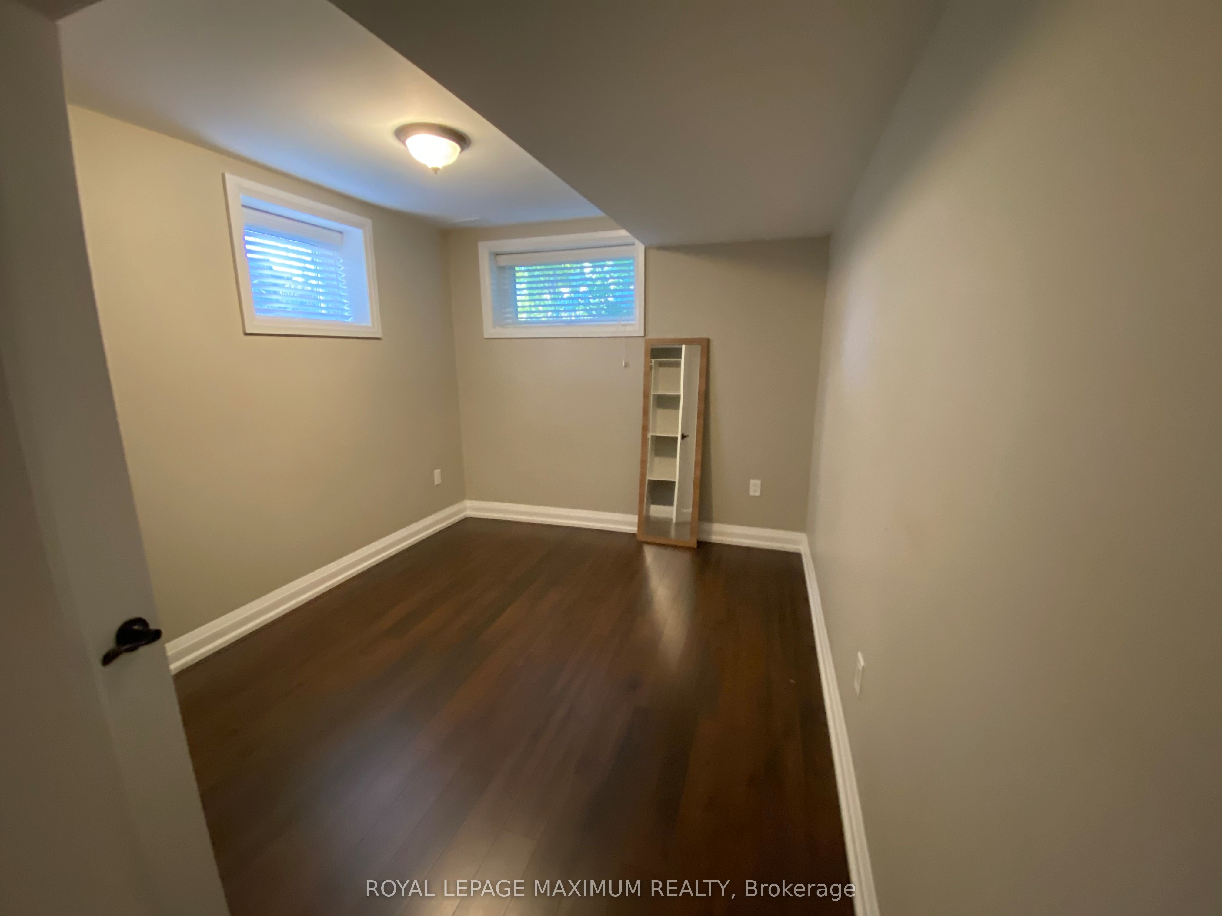 84 Enfield Avenue Basement Property Photo 11