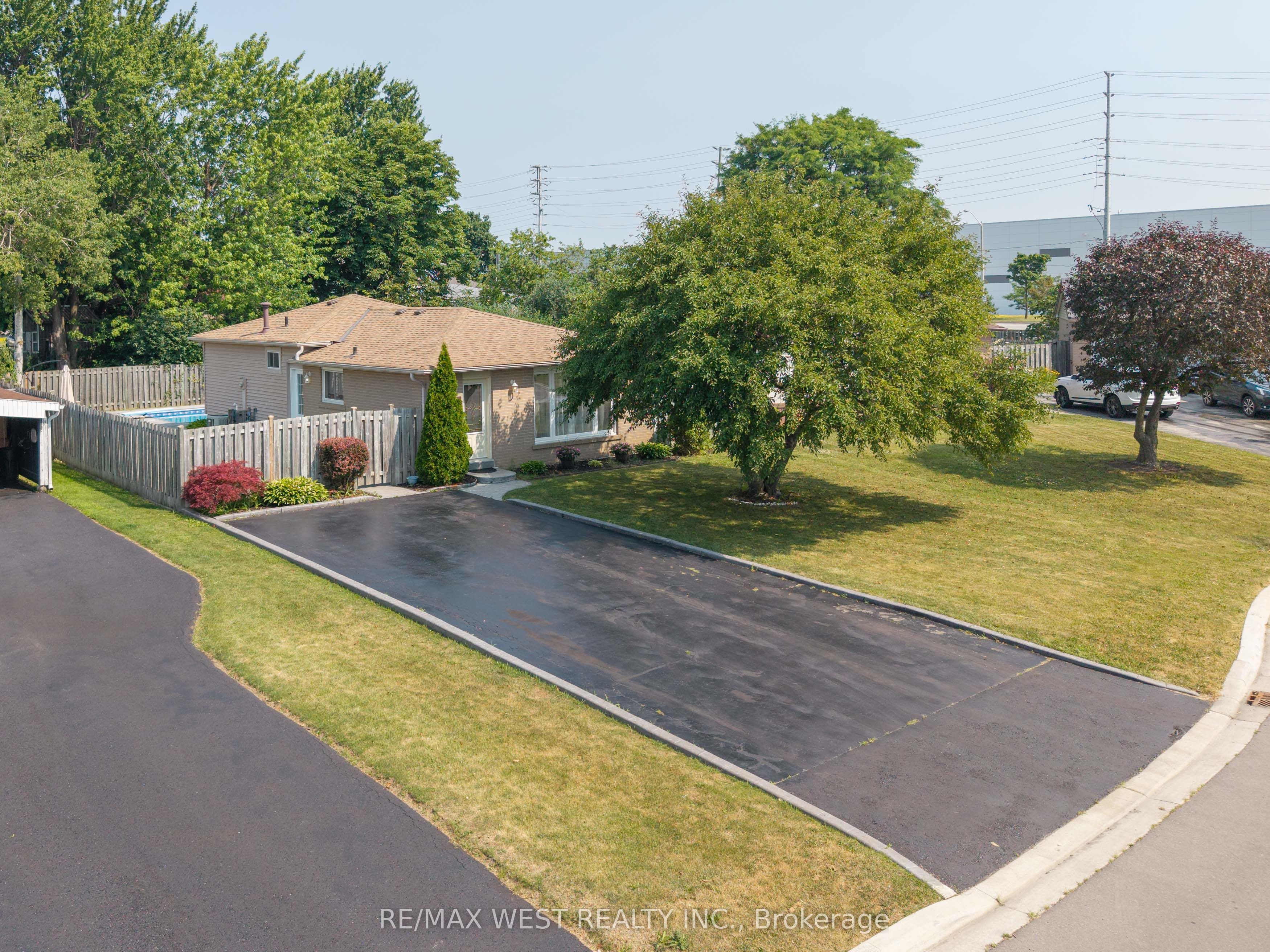 44 Fidelia Crescent Property Photo 1