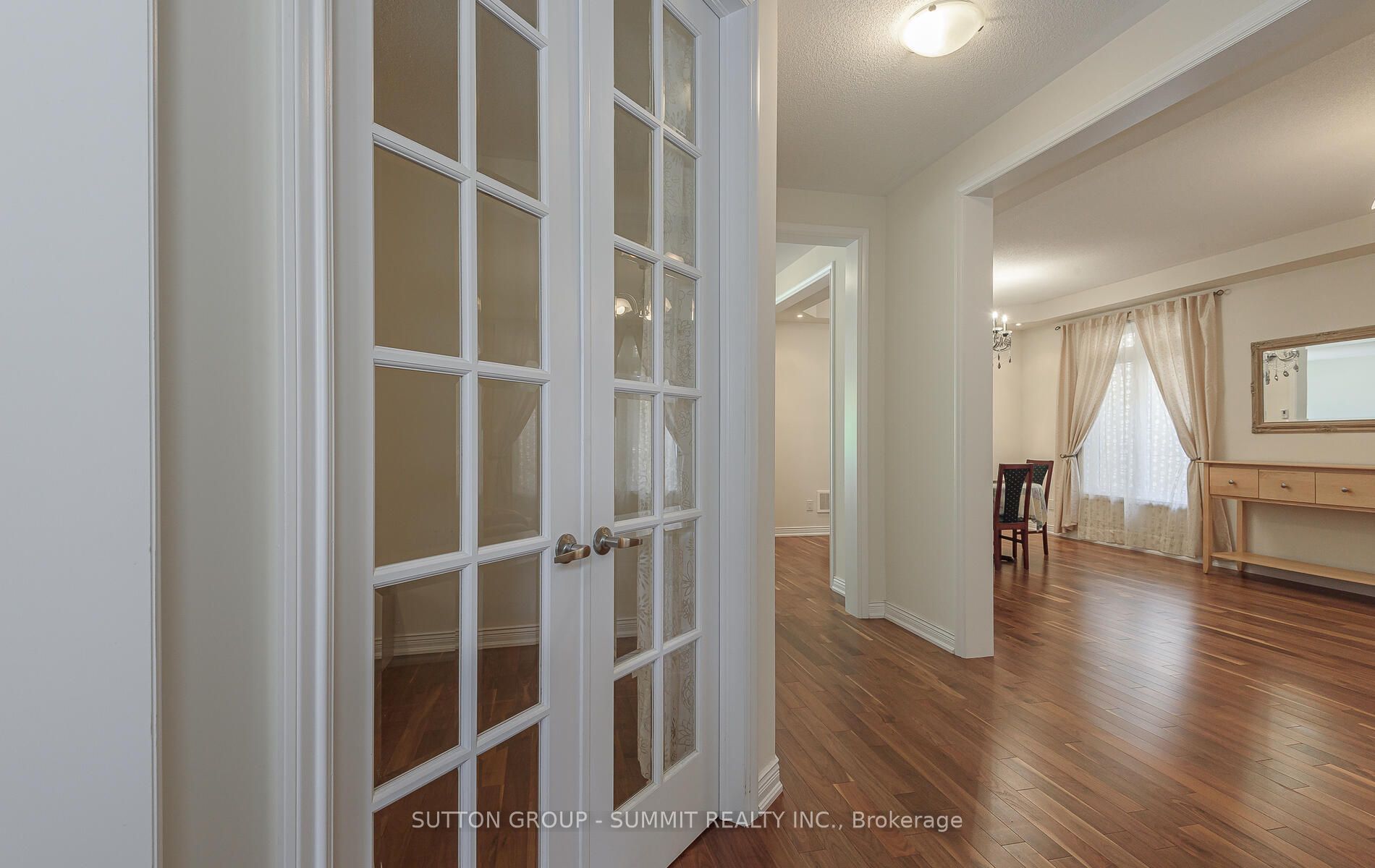 5 Ingleborough Drive Property Photo 4