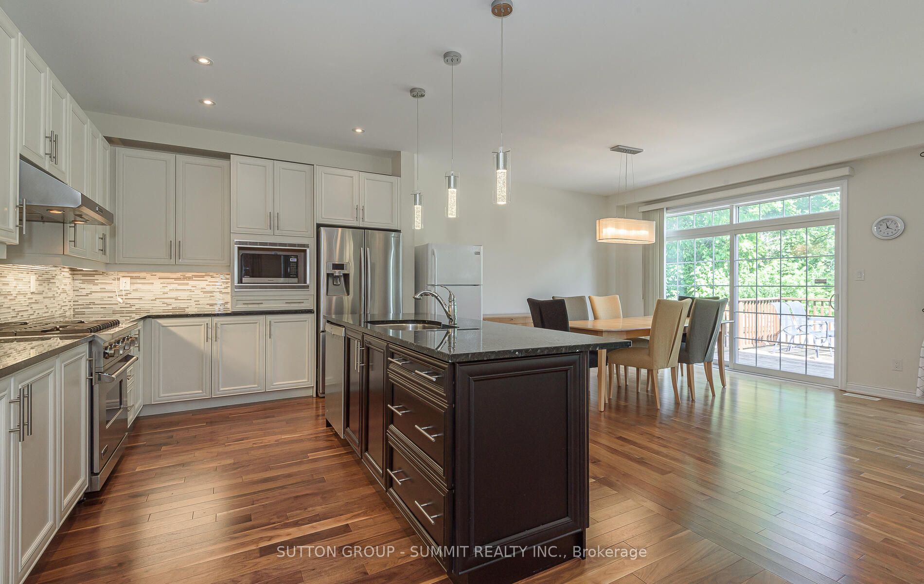5 Ingleborough Drive Property Photo 9