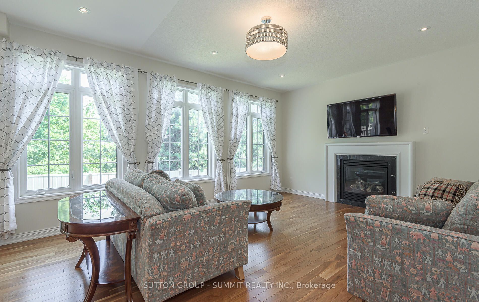 5 Ingleborough Drive Property Photo 16