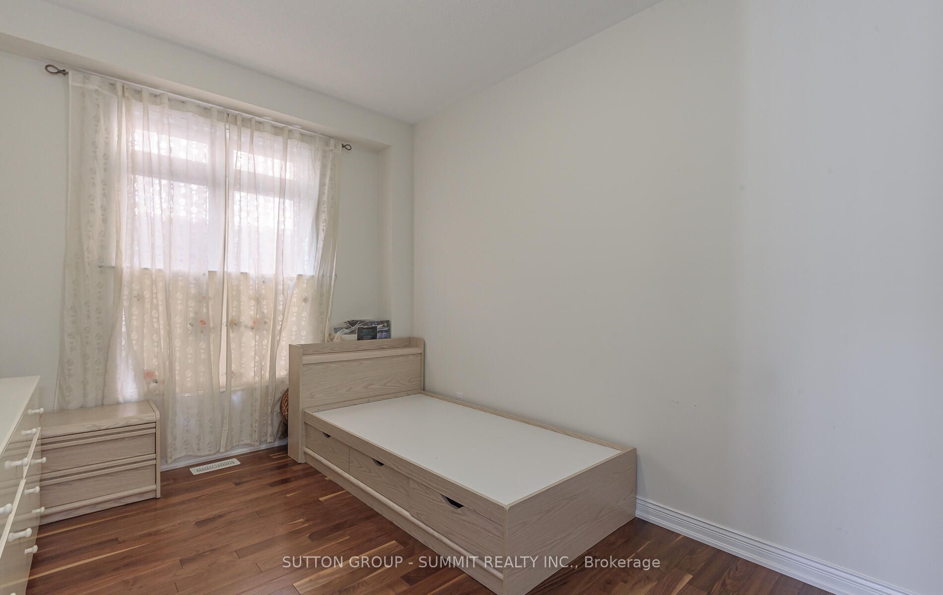 5 Ingleborough Drive Property Photo 19