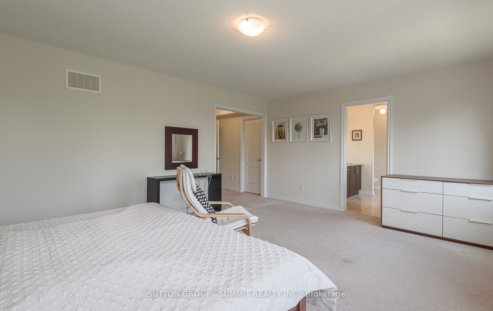 5 Ingleborough Drive Property Photo 25