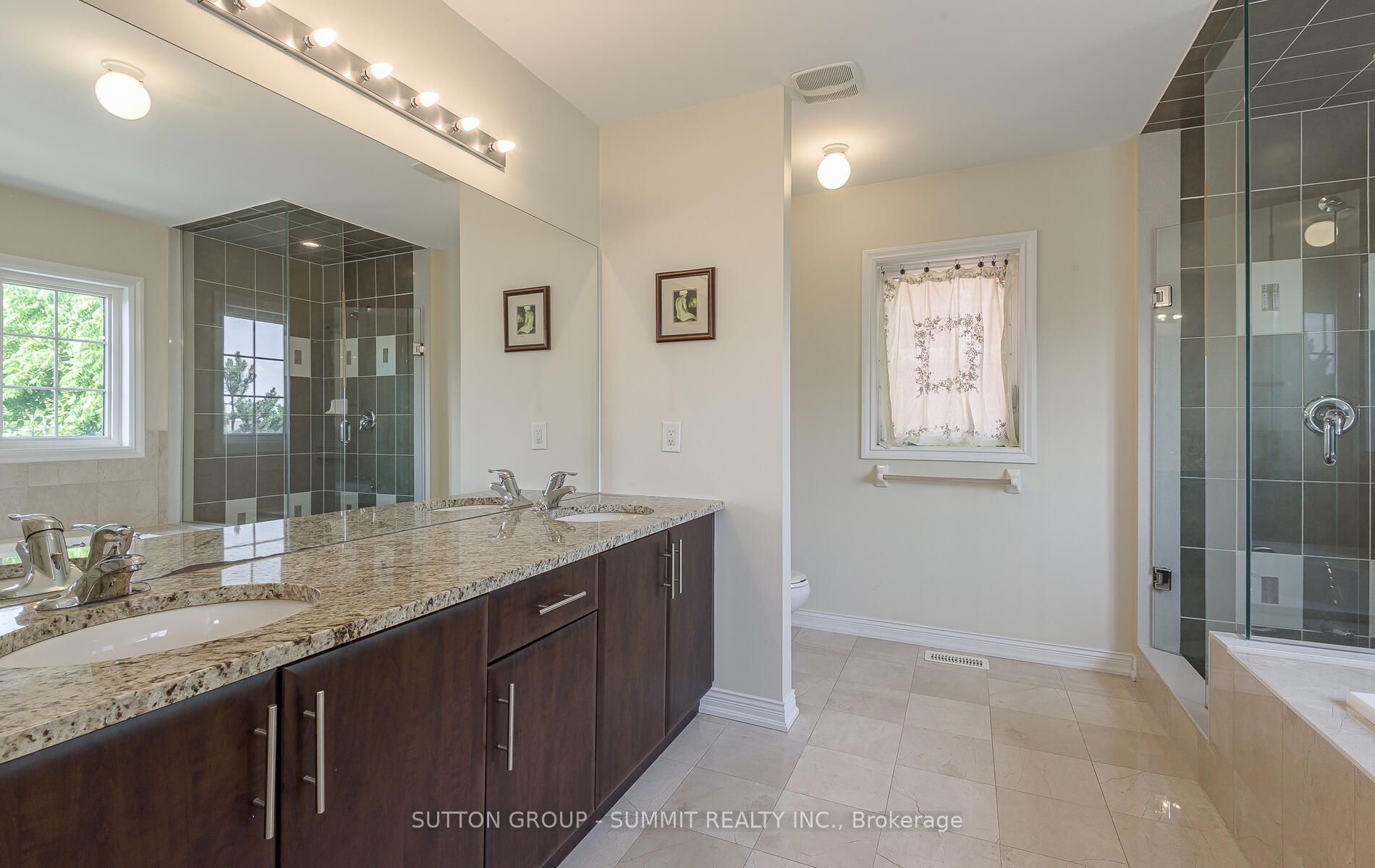 5 Ingleborough Drive Property Photo 26