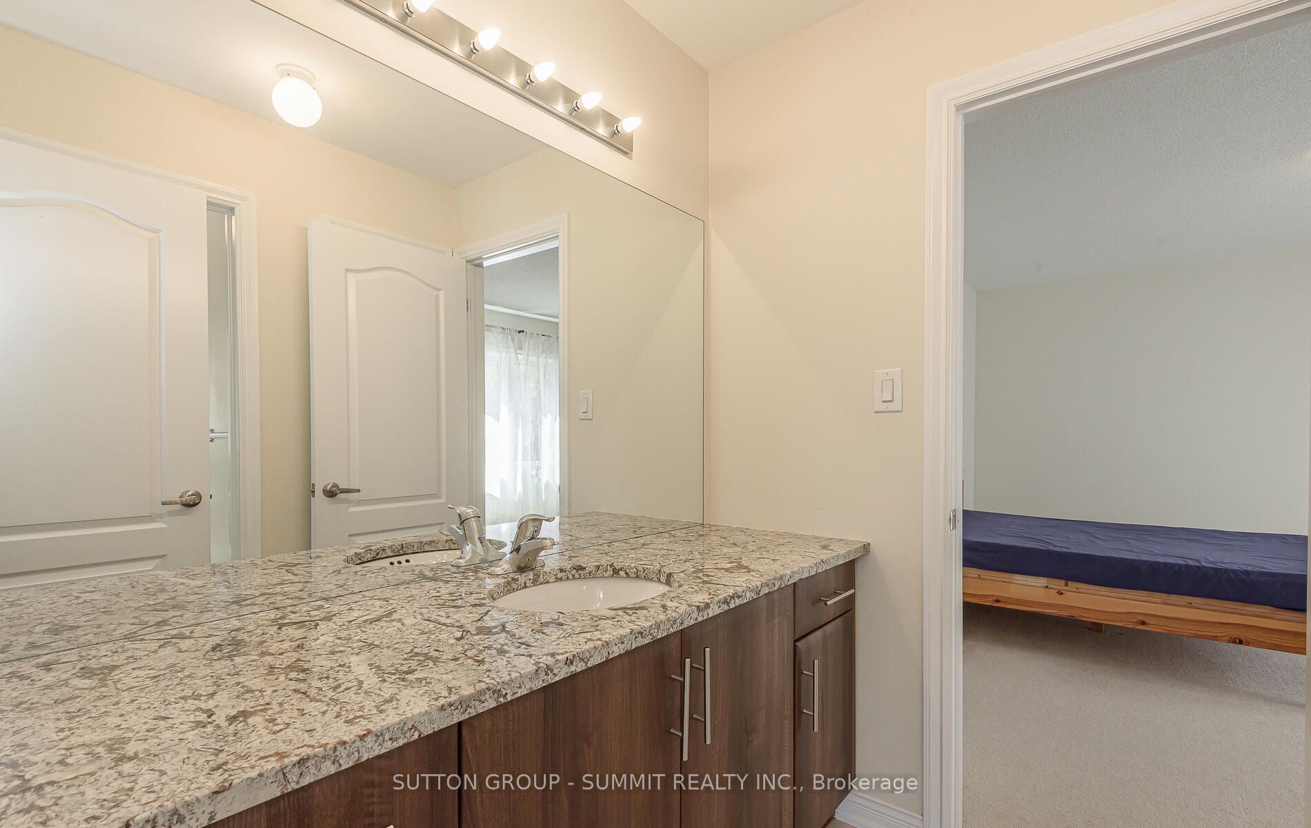 5 Ingleborough Drive Property Photo 34
