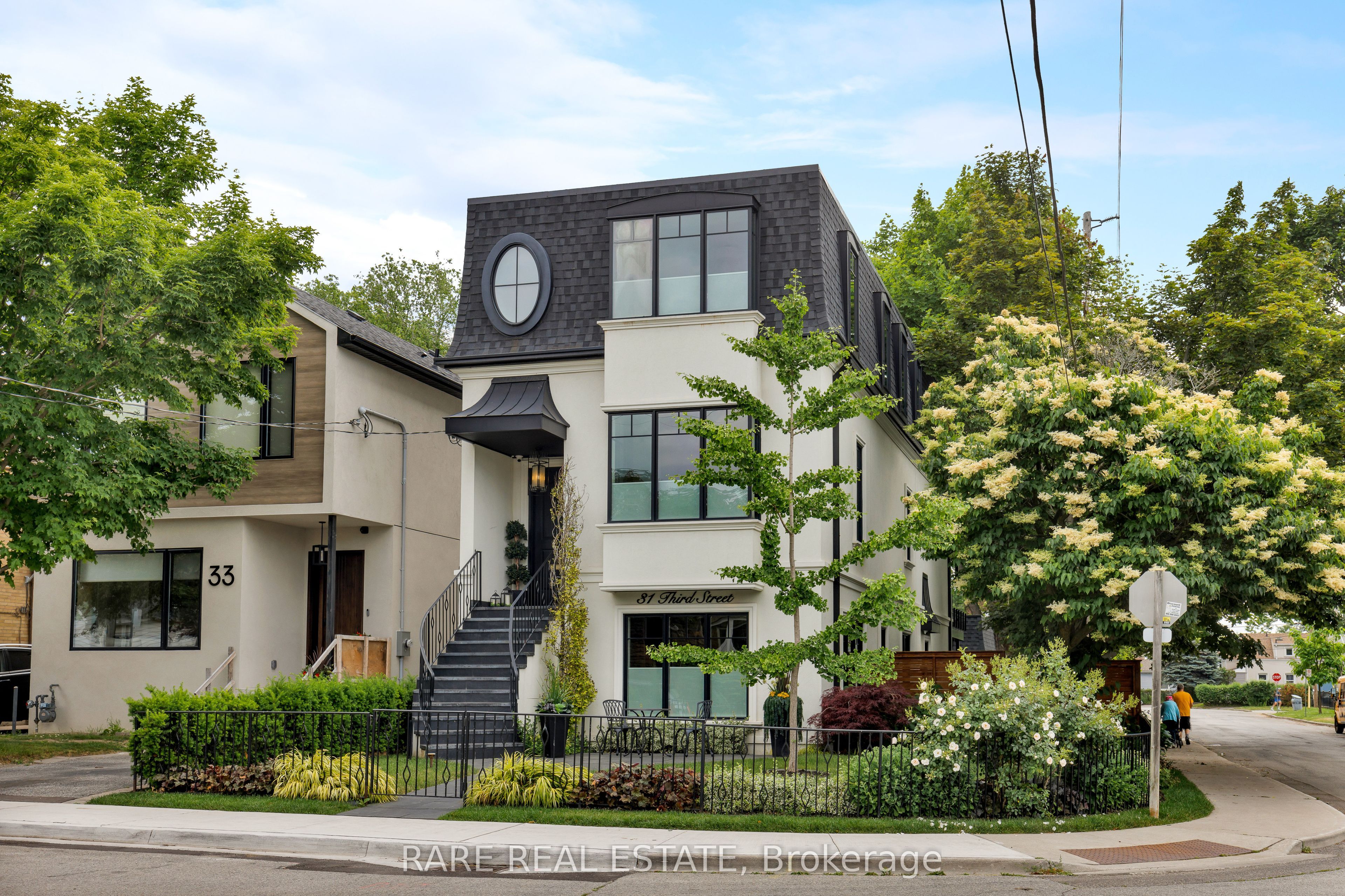 31 Third Street Property Photo 1