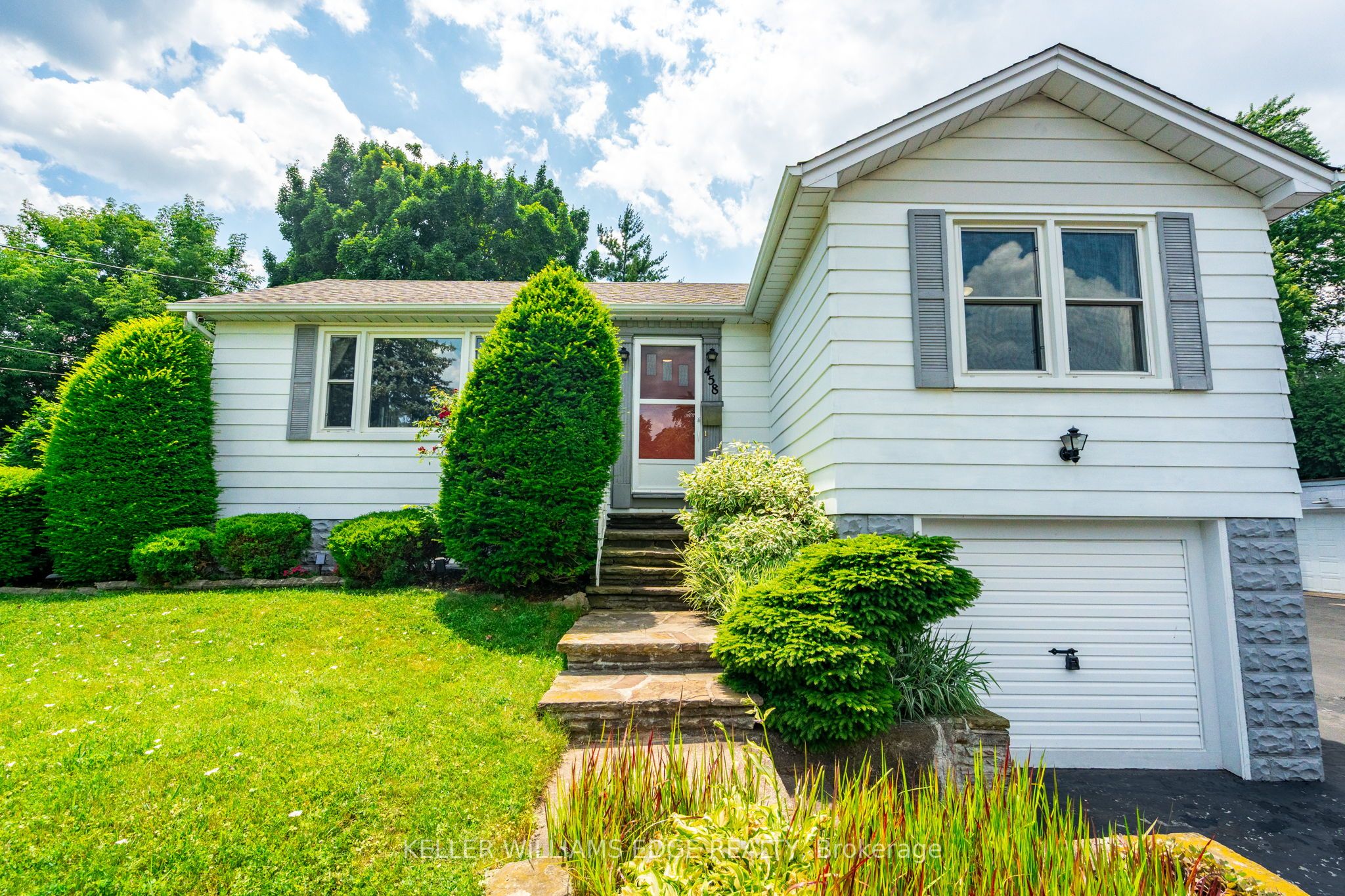 458 Elwood Road Property Photo 1