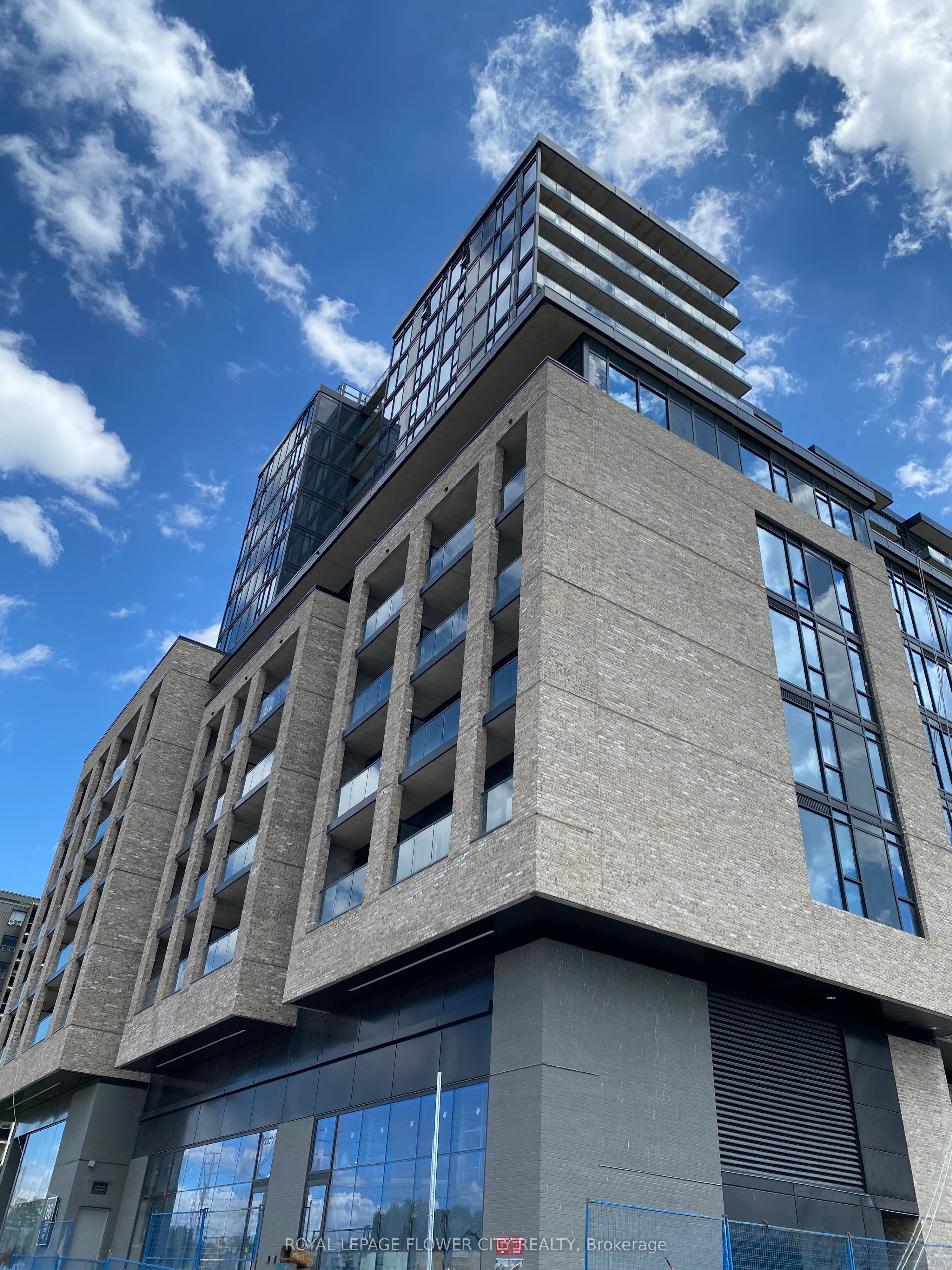 86 Dundas Street E 408 Property Photo 1
