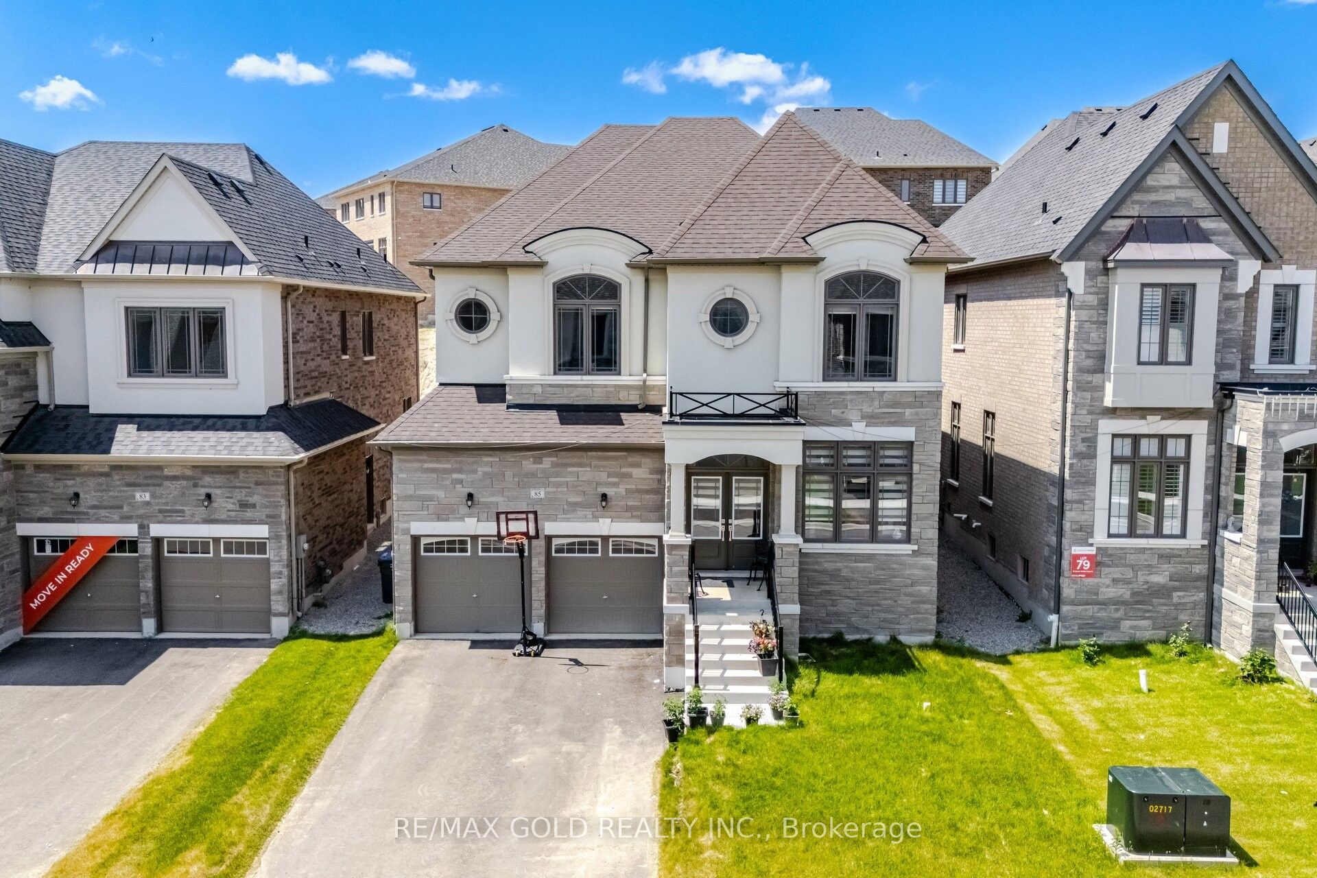 85 James Walker Ave Property Photo 1