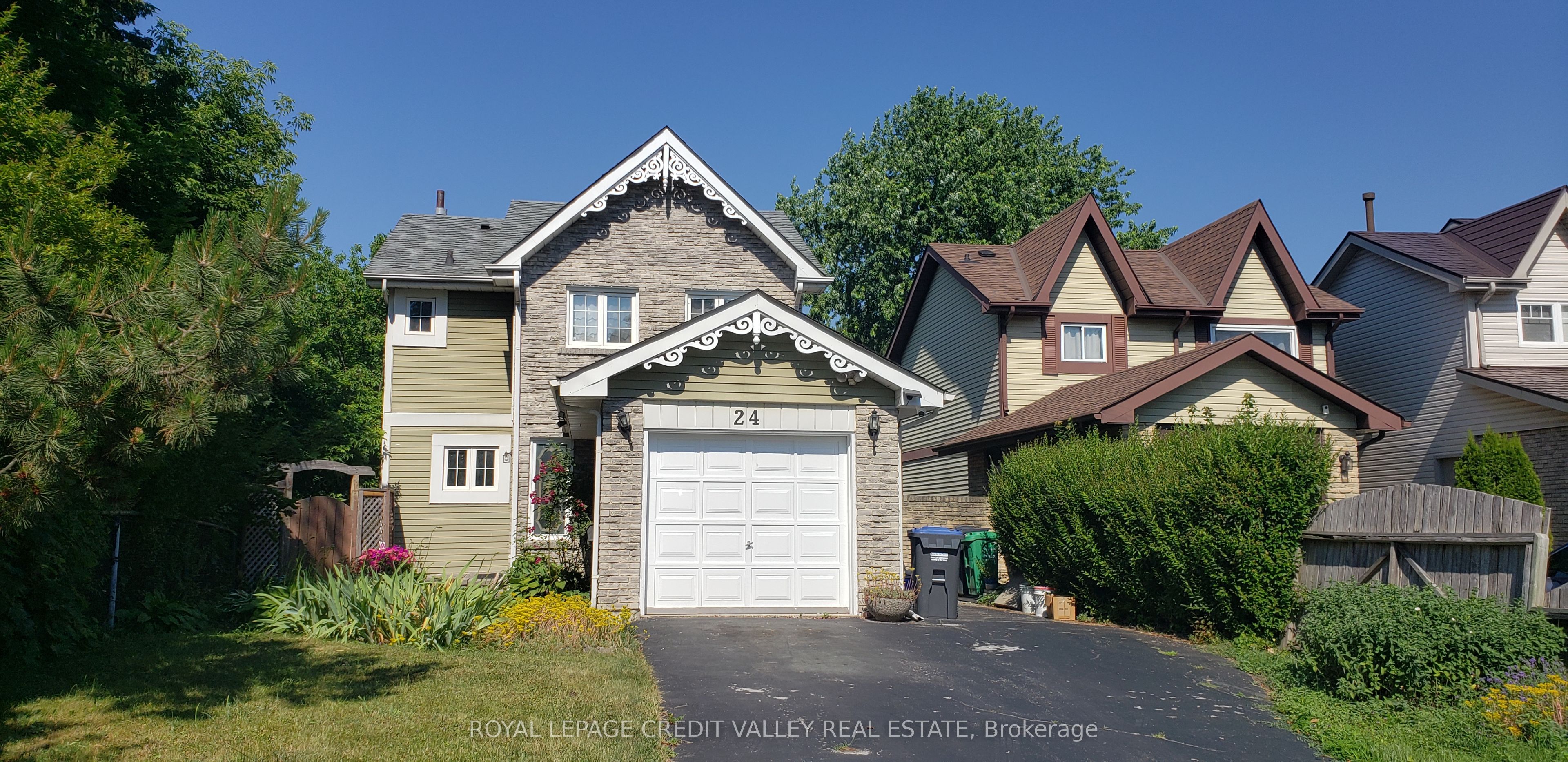 24 Sutter Avenue Property Photo 1