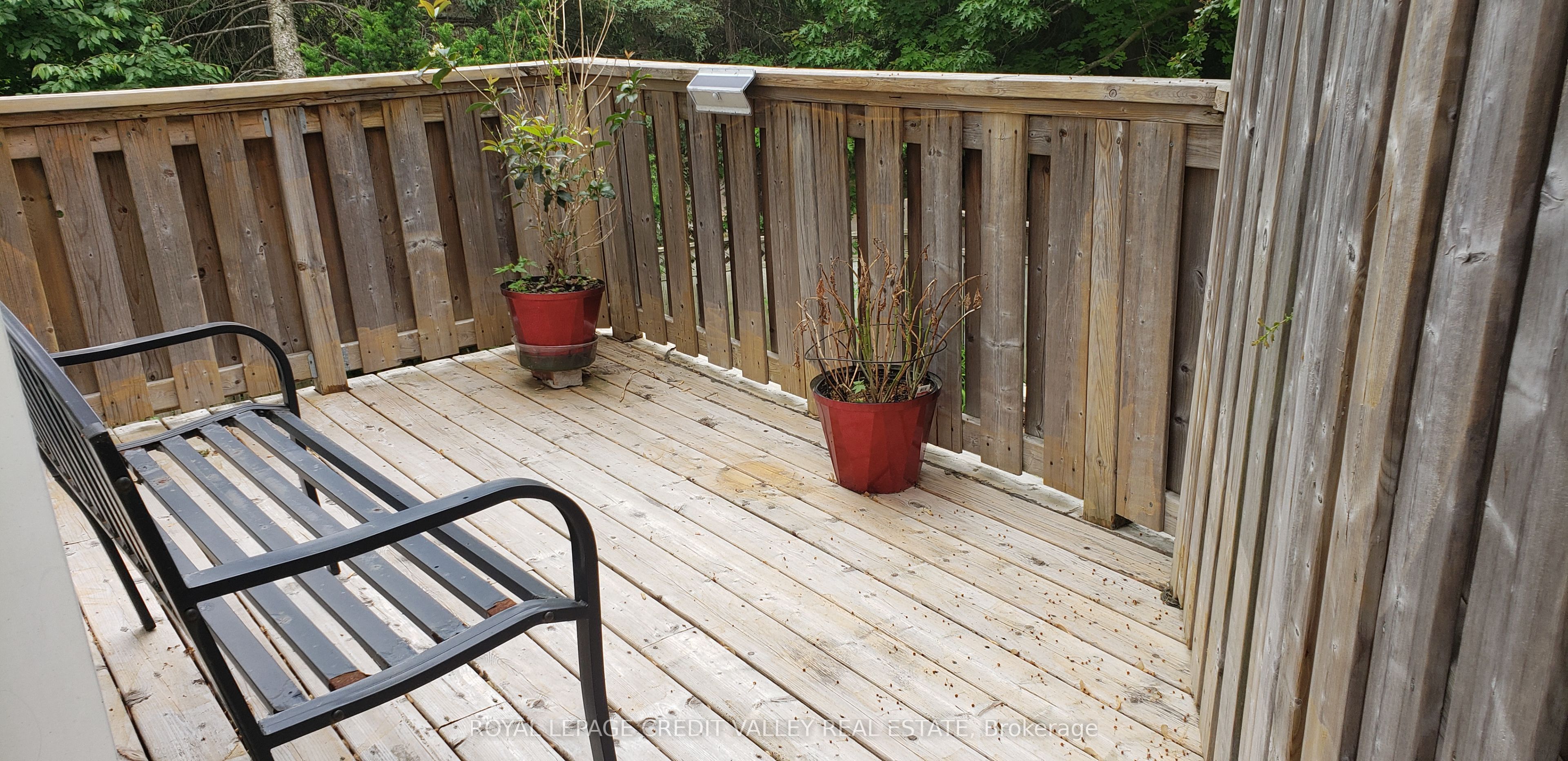 24 Sutter Avenue Property Photo 17