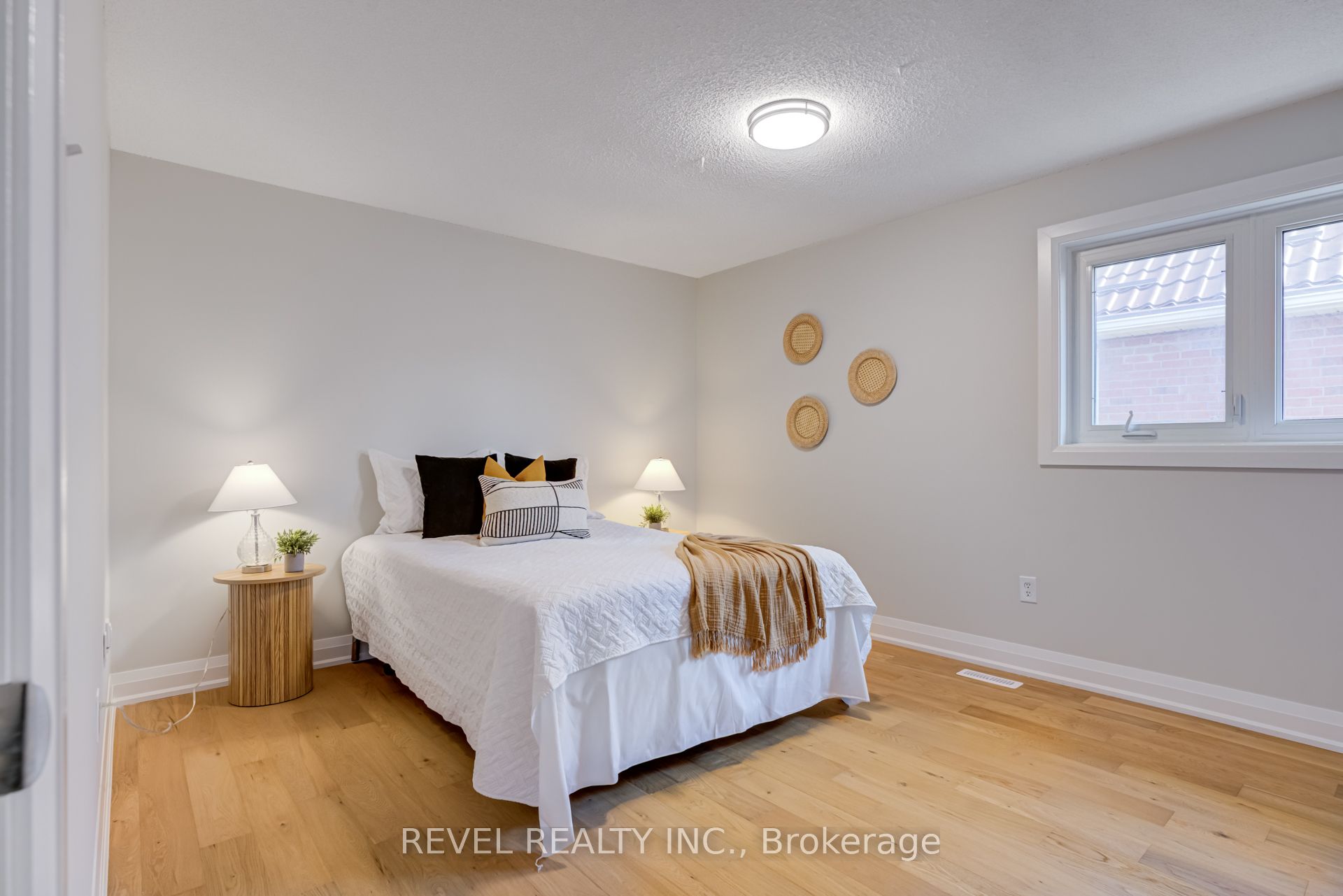 6 Lone Oak Avenue Property Photo 29