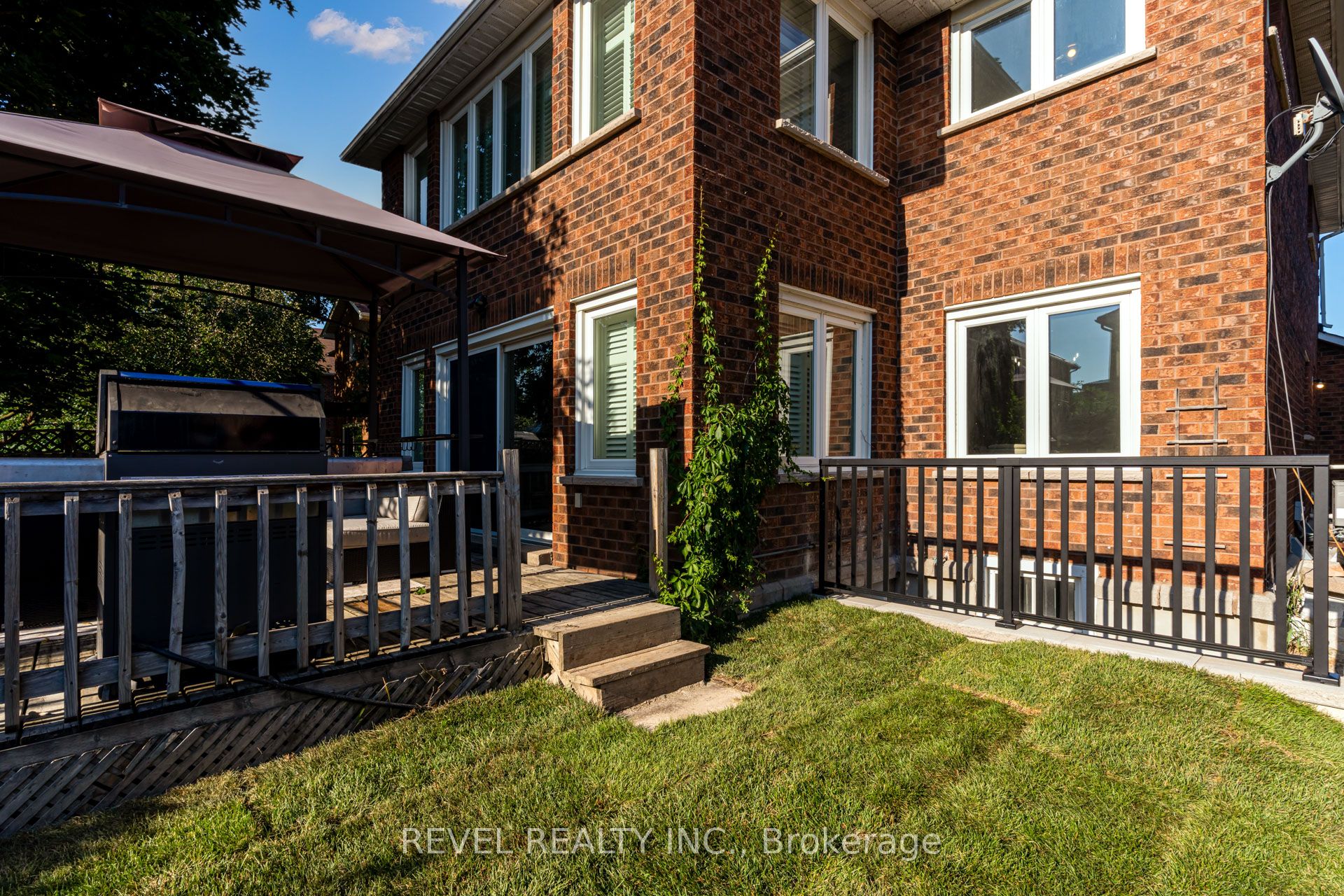 6 Lone Oak Avenue Property Photo 48