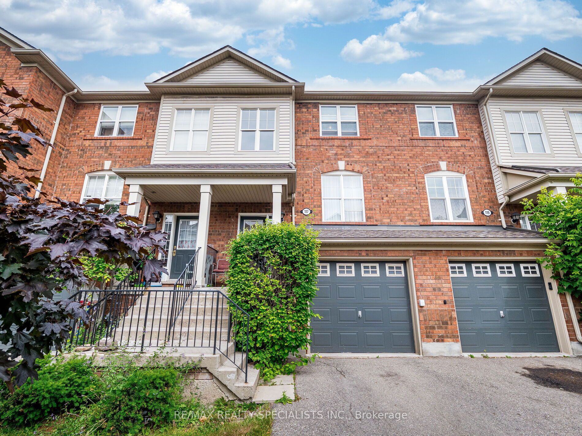 #117 - 5980 Whitehorn Avenue Property Photo 3