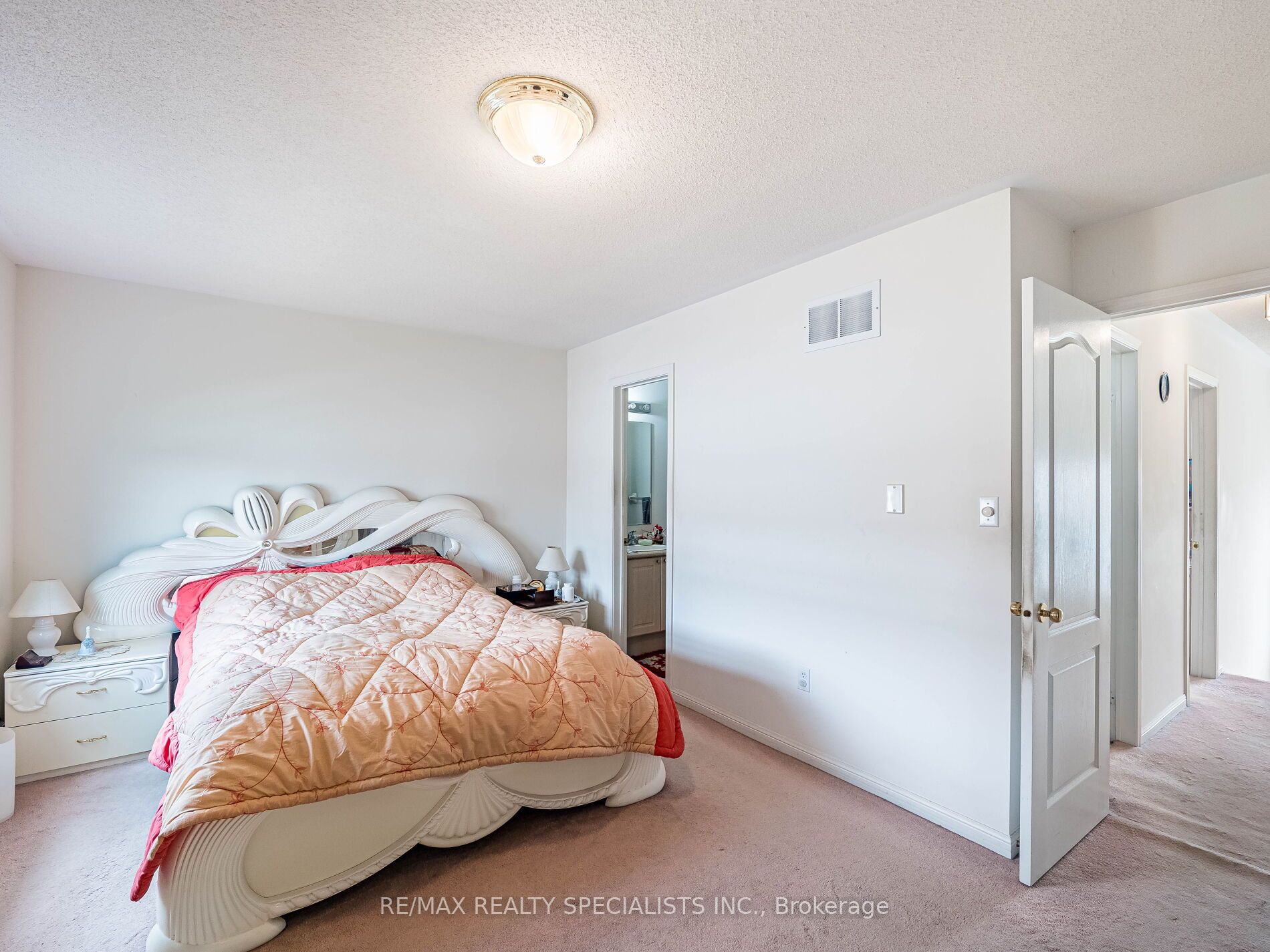 #117 - 5980 Whitehorn Avenue Property Photo 20