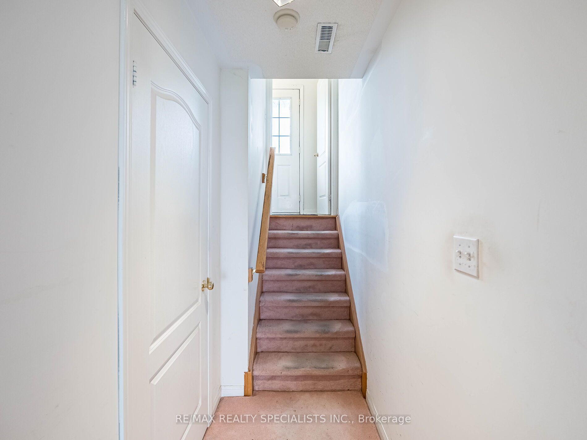 #117 - 5980 Whitehorn Avenue Property Photo 29