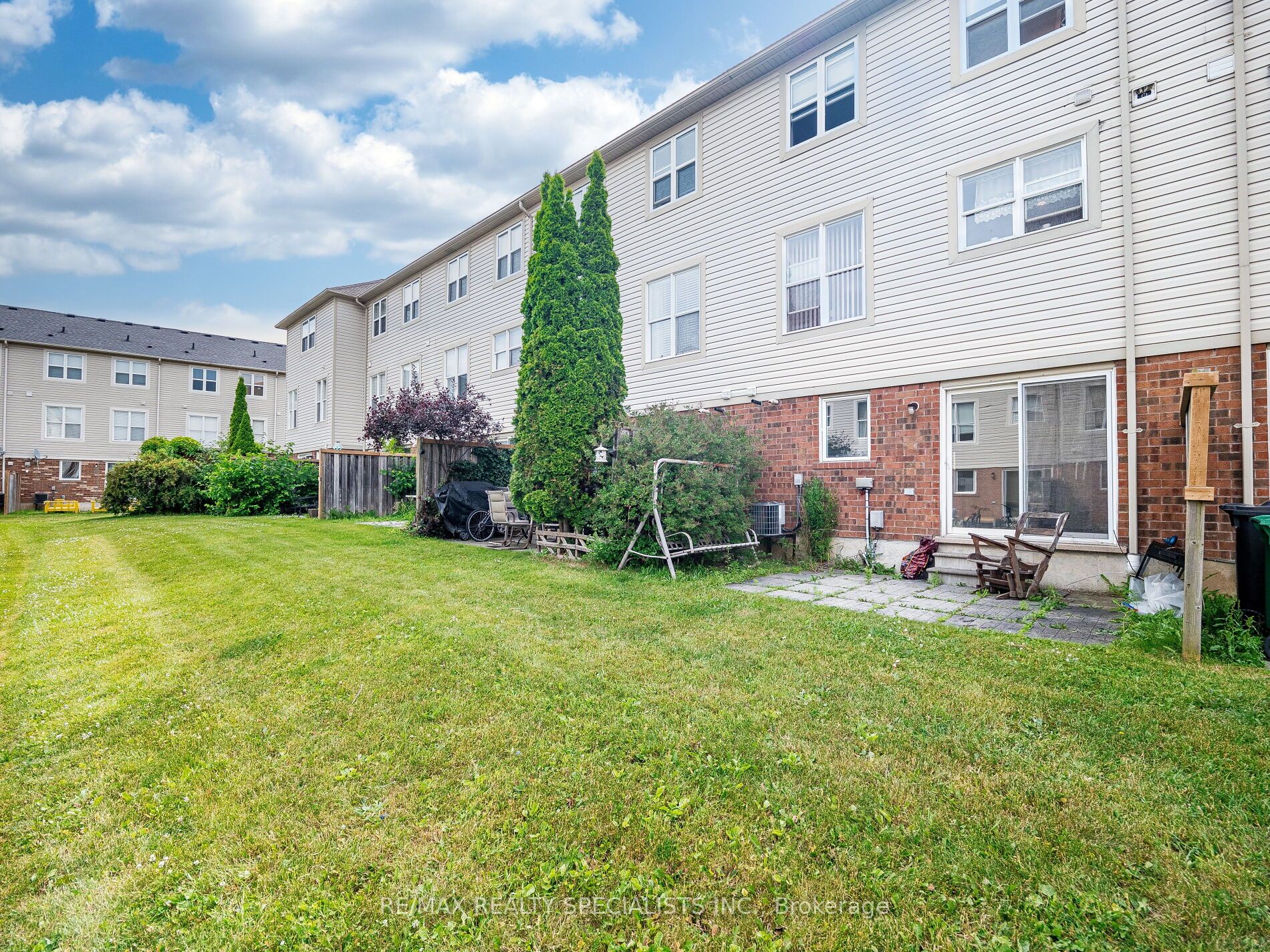 #117 - 5980 Whitehorn Avenue Property Photo 38