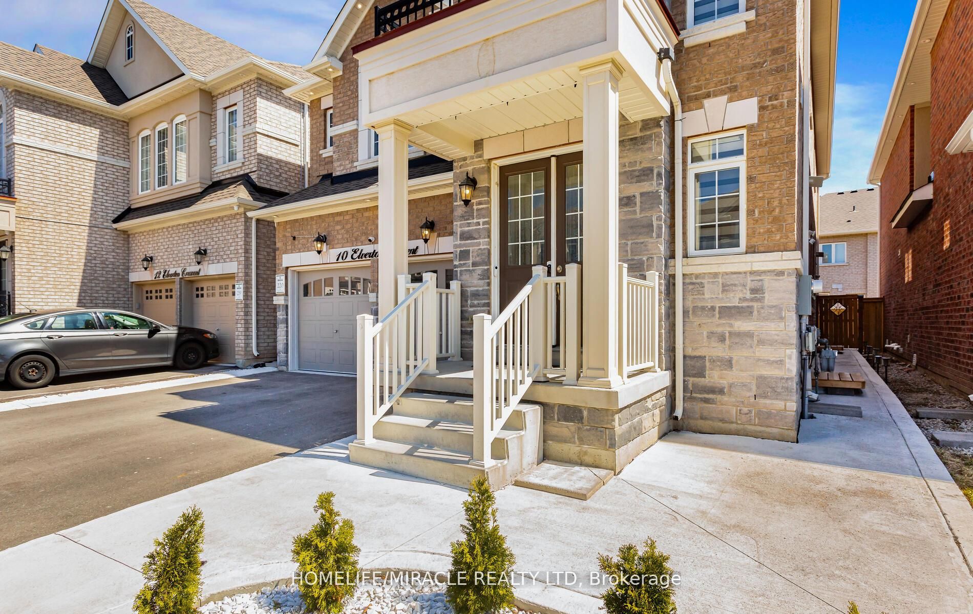 10 Elverton Crescent Property Photo 3