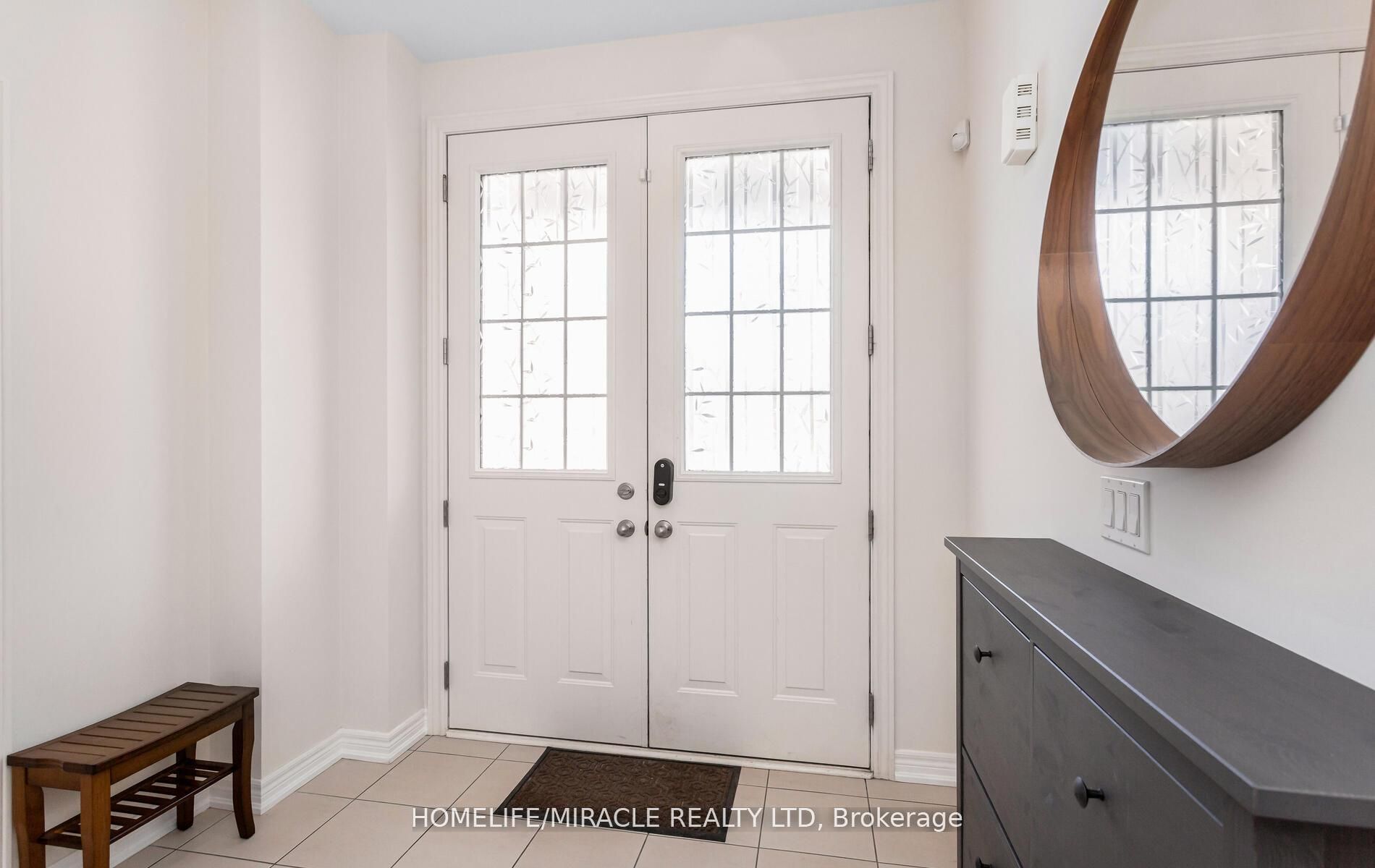 10 Elverton Crescent Property Photo 5