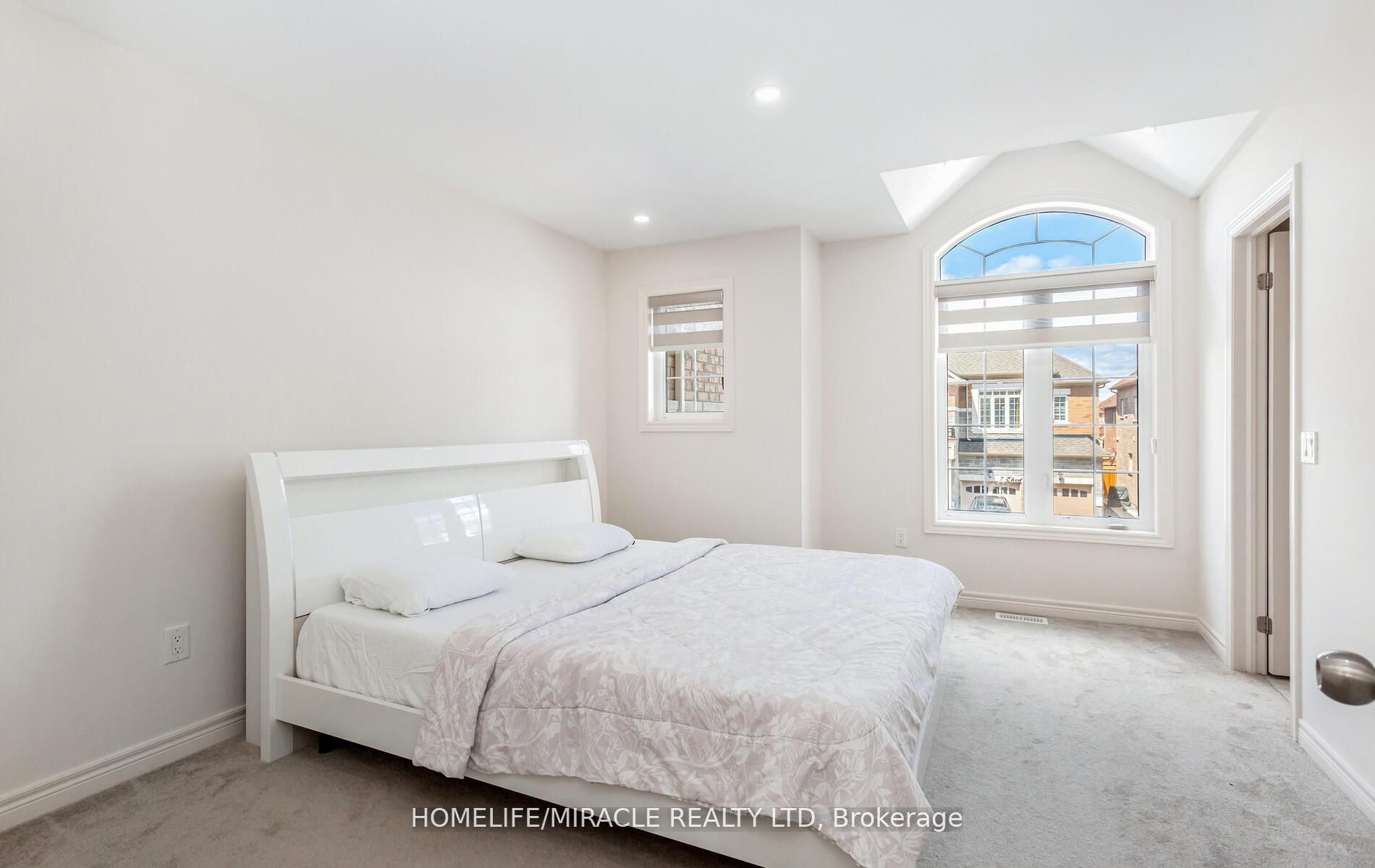 10 Elverton Crescent Property Photo 35