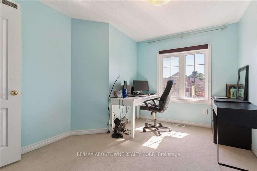 3440 Whilabout Terrace Property Photo 25