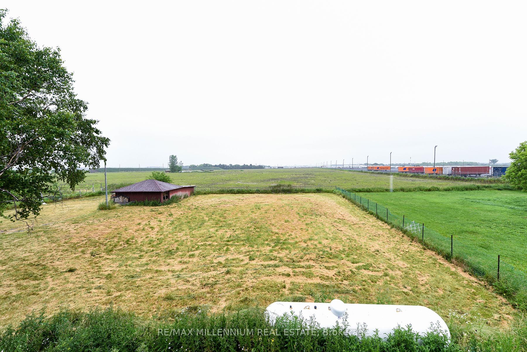 8387 Mayfield Road Property Photo 3