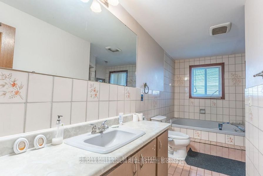 8387 Mayfield Road Property Photo 9